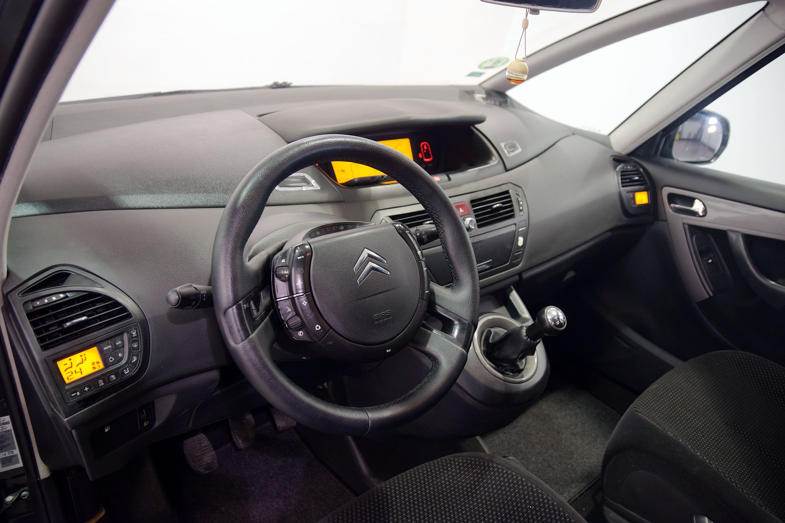 Foto Citroen C4 12