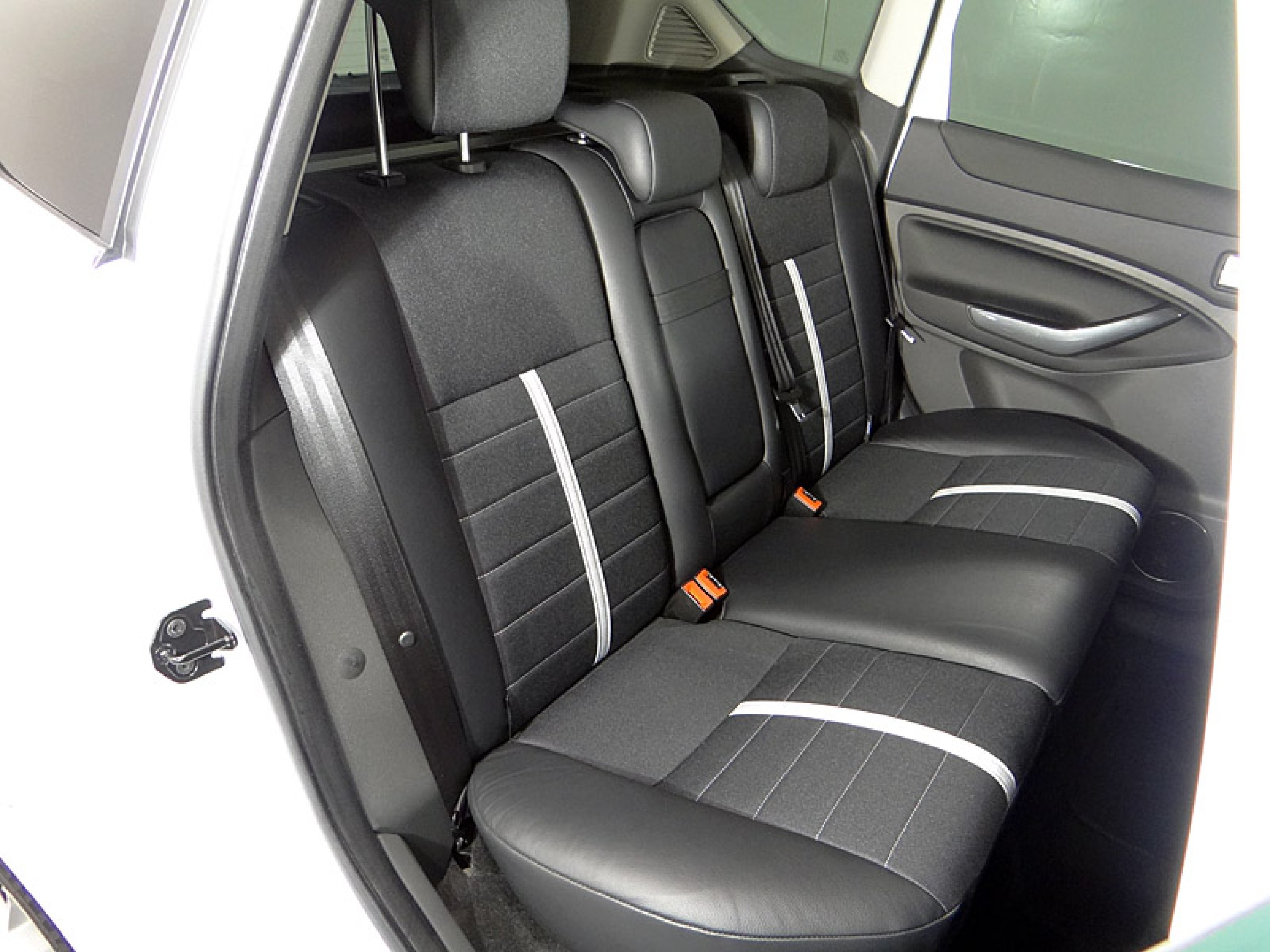 Foto Ford Kuga 24