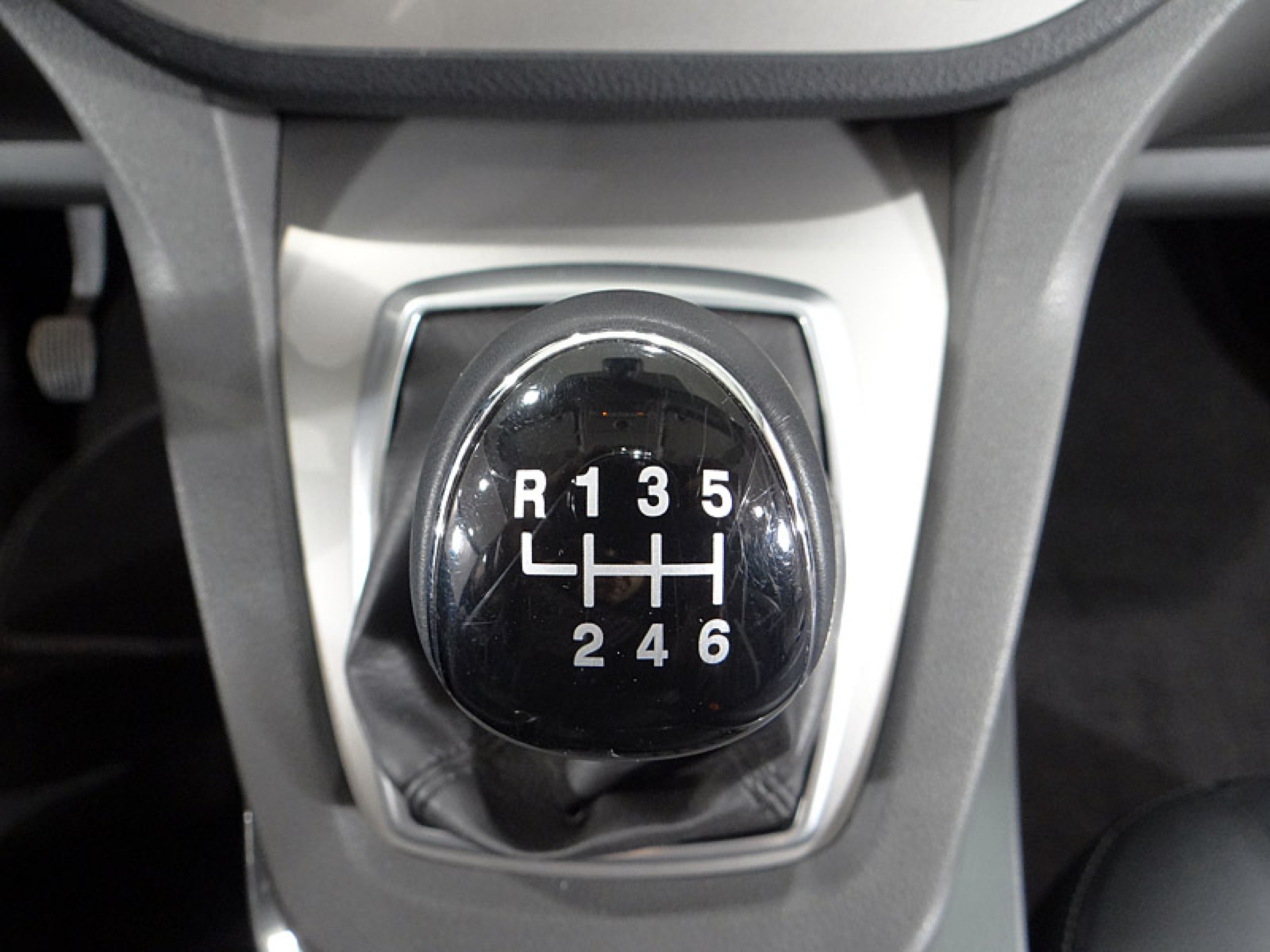 Foto Ford Kuga 34