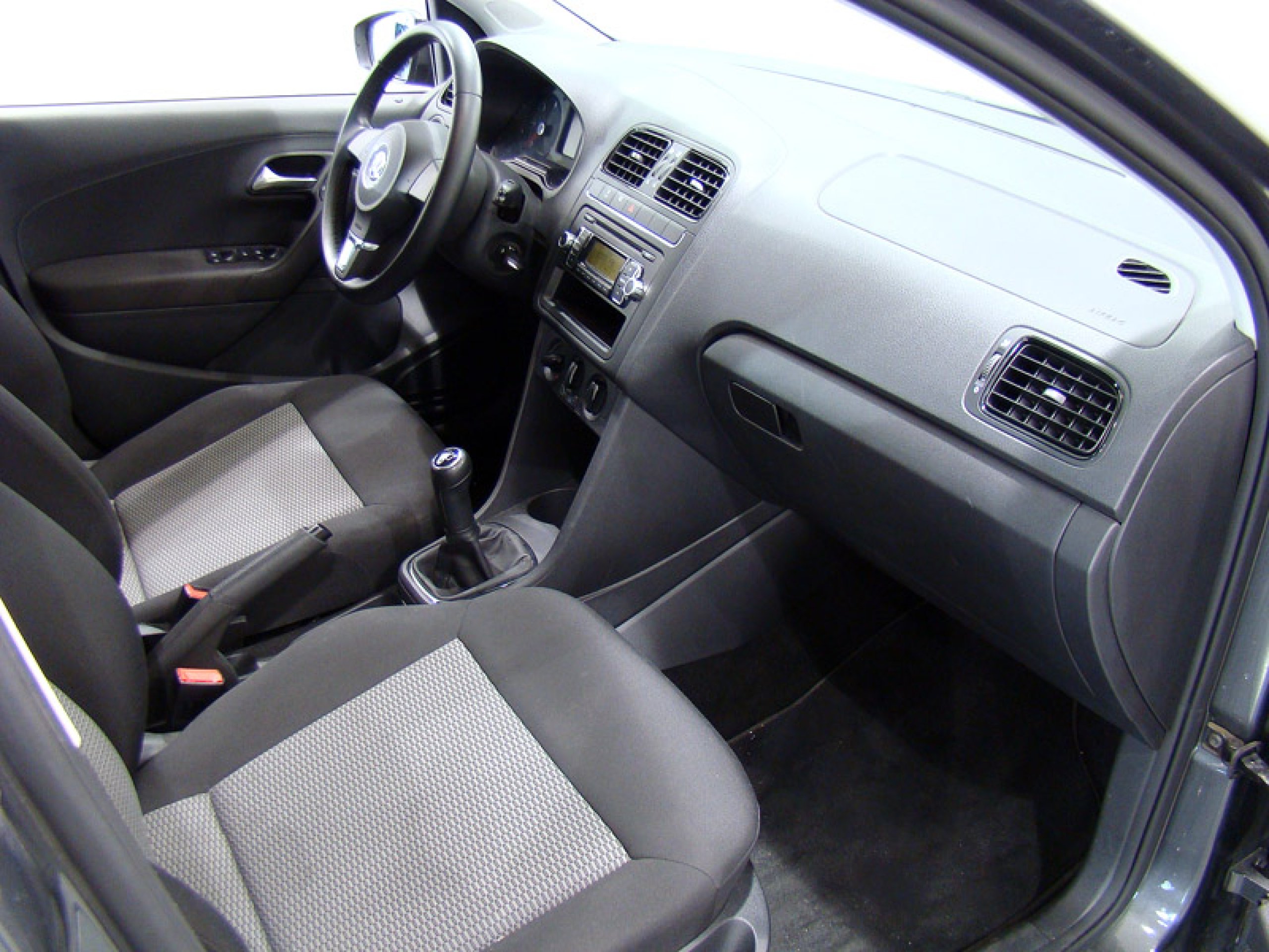 Foto Volkswagen Polo 16