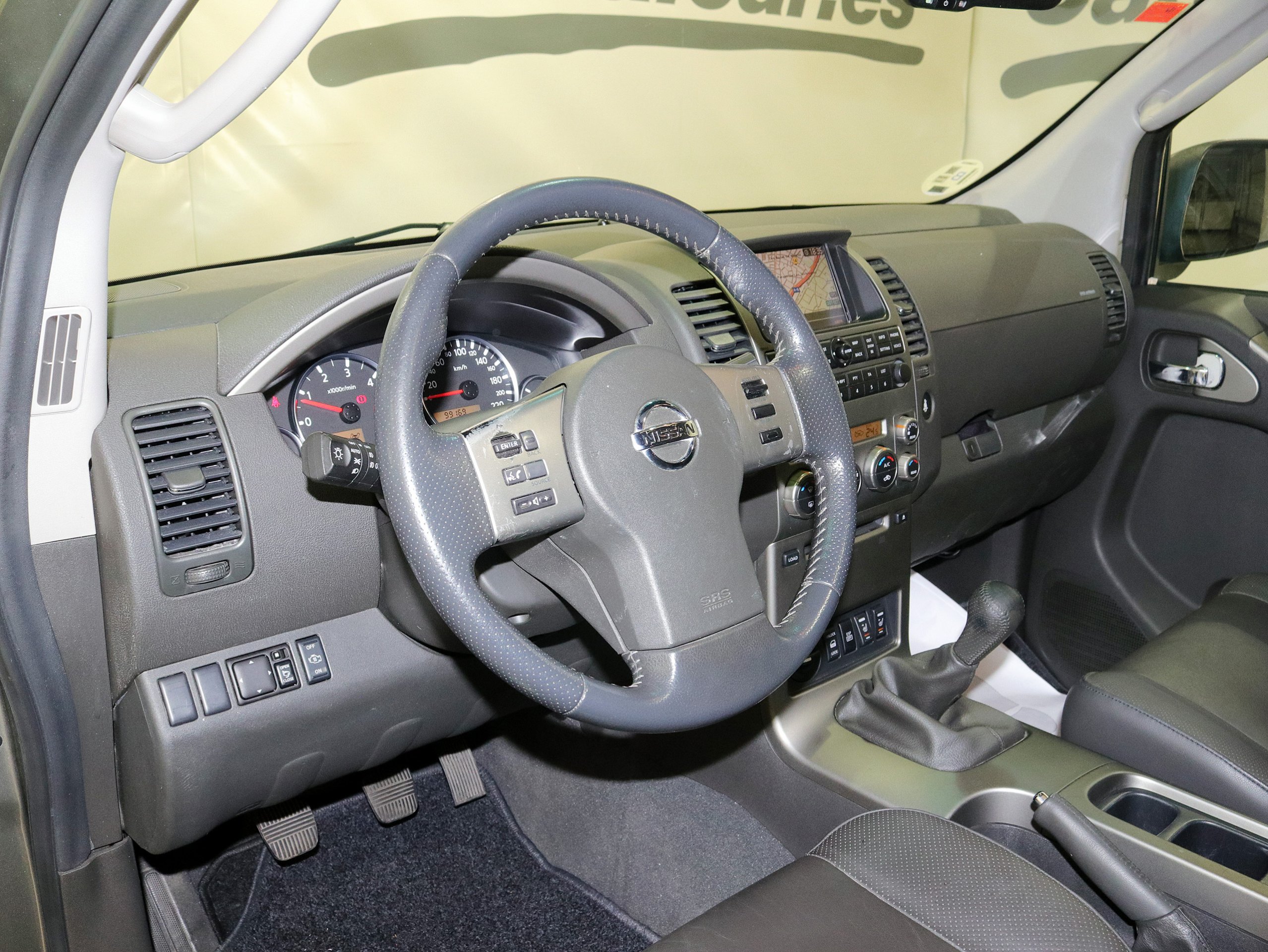 Foto Nissan Pathfinder 25