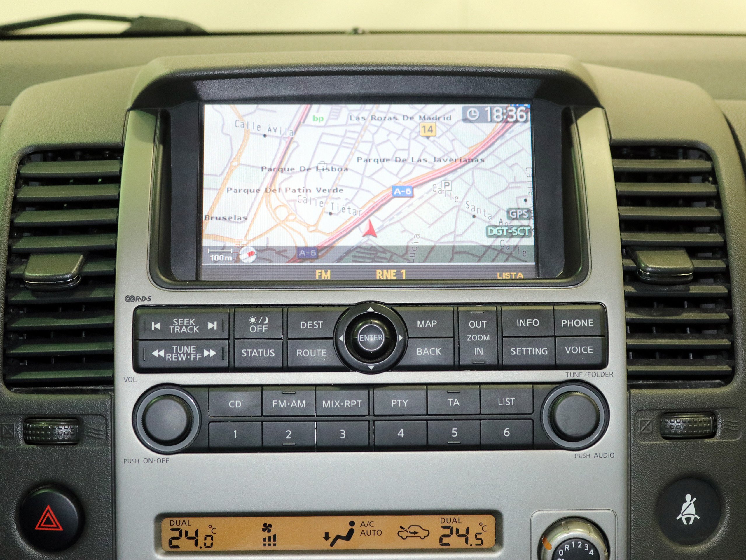 Foto Nissan Pathfinder 29
