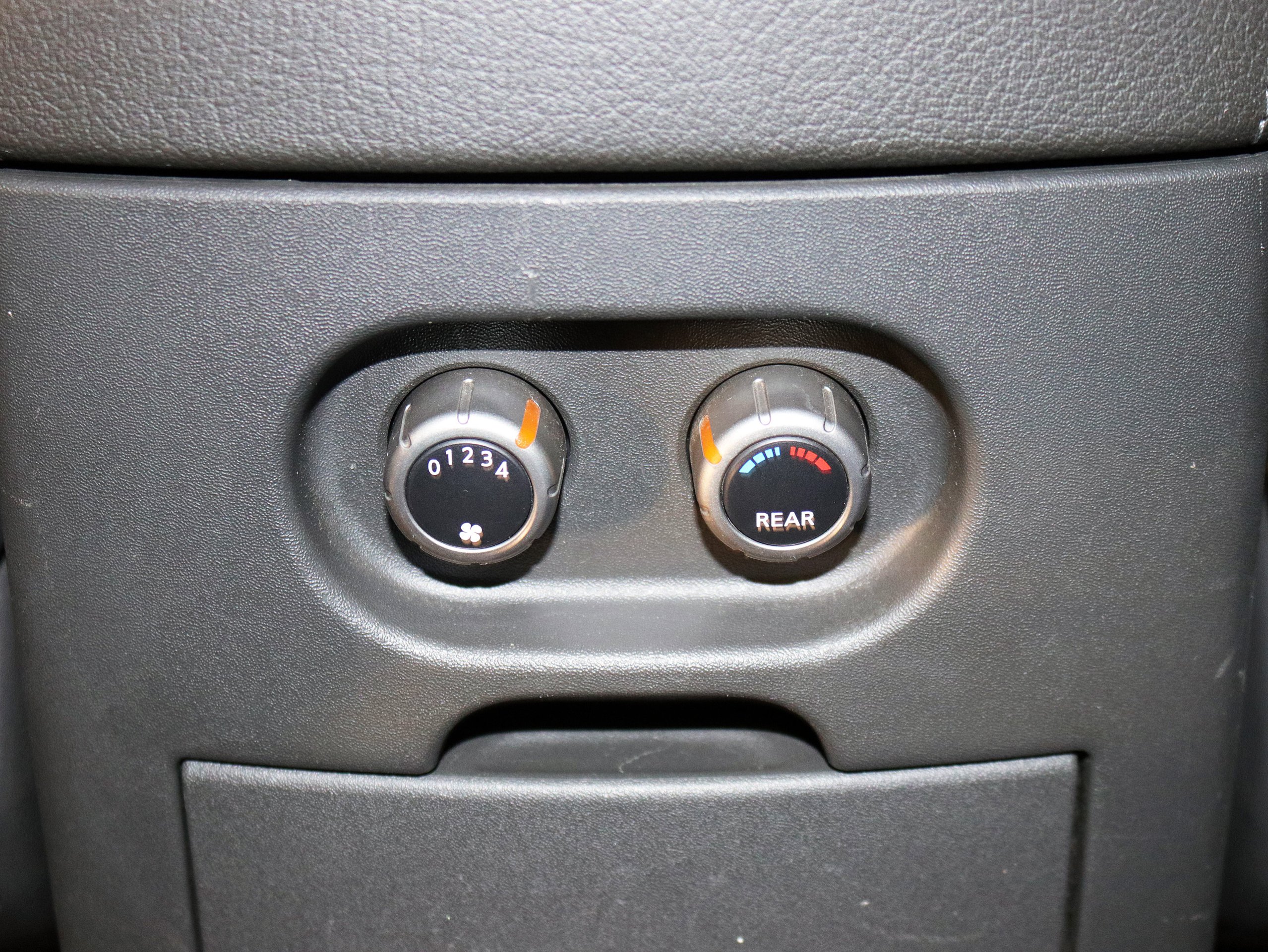 Foto Nissan Pathfinder 32