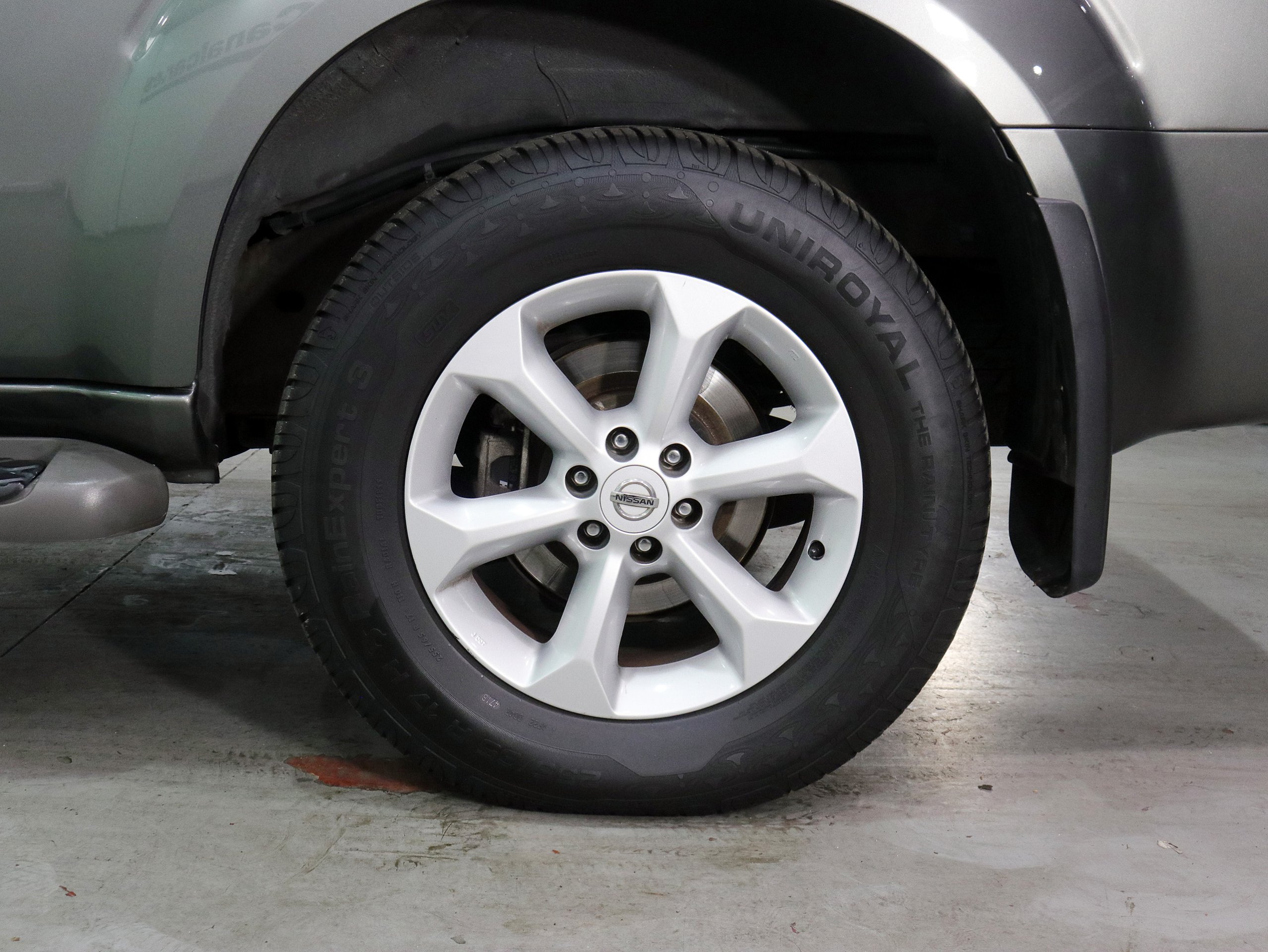 Foto Nissan Pathfinder 44