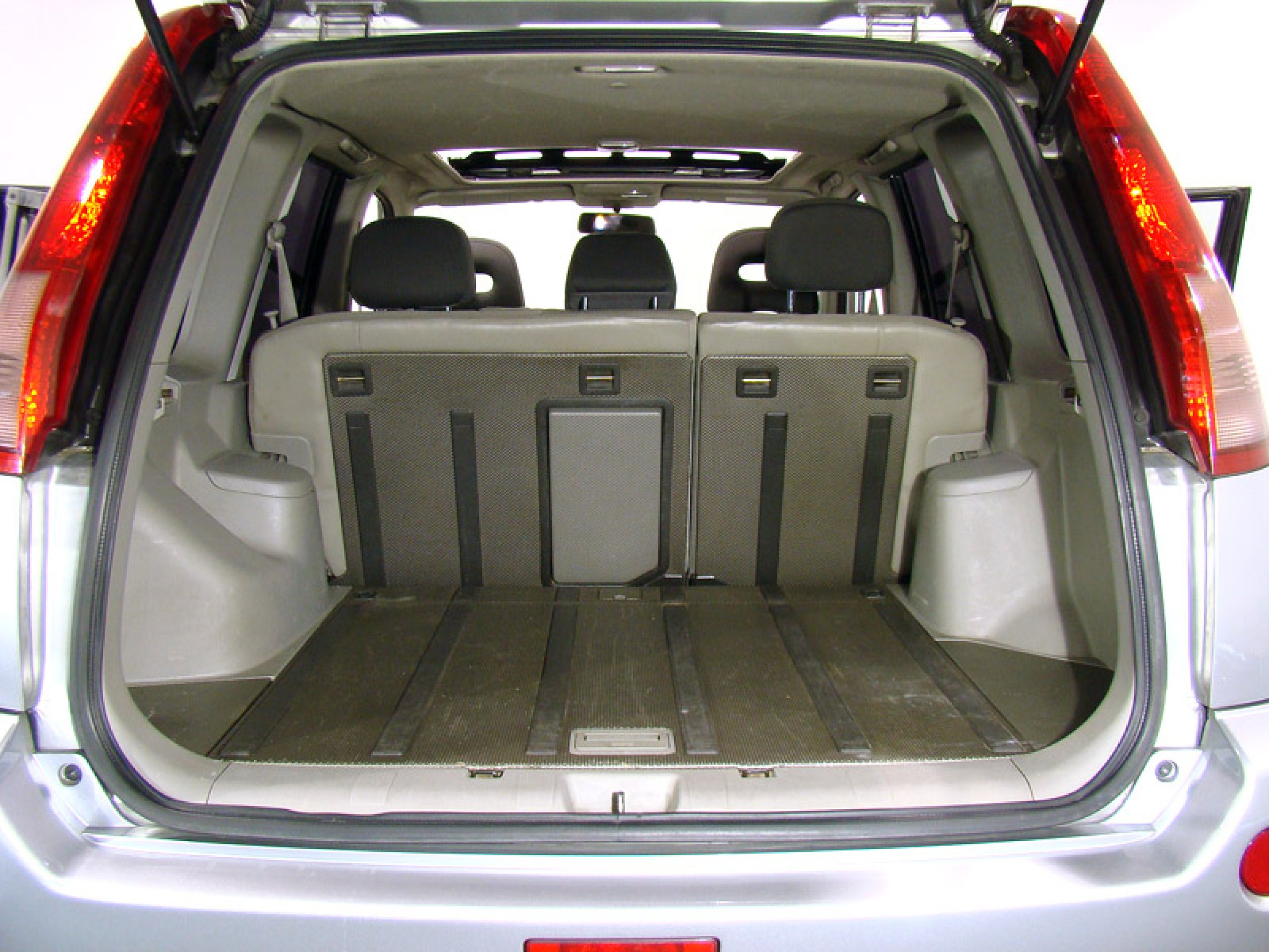 Foto Nissan X-Trail 16