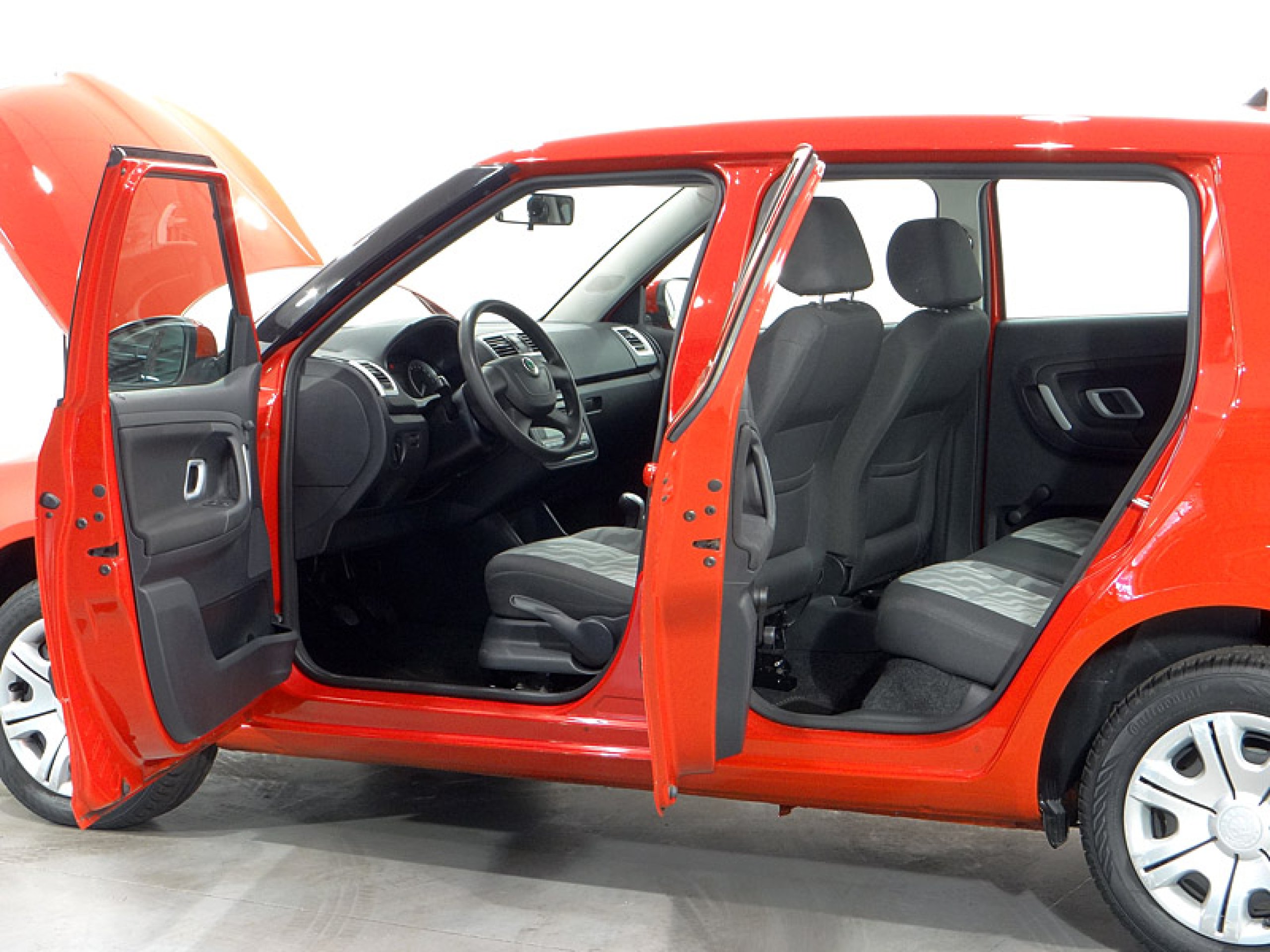 Foto Skoda Fabia 21