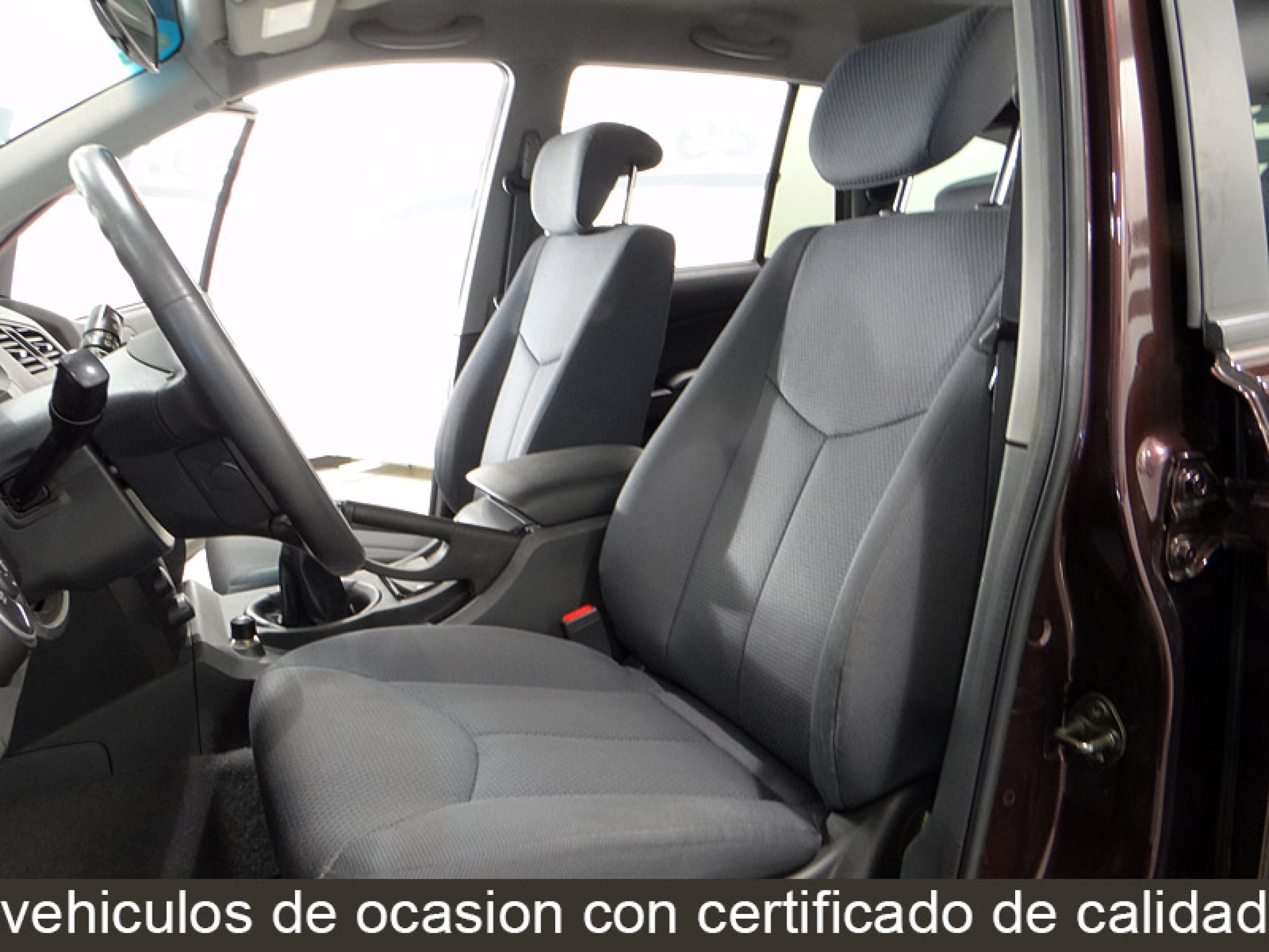 Foto Ssangyong Kyron 19