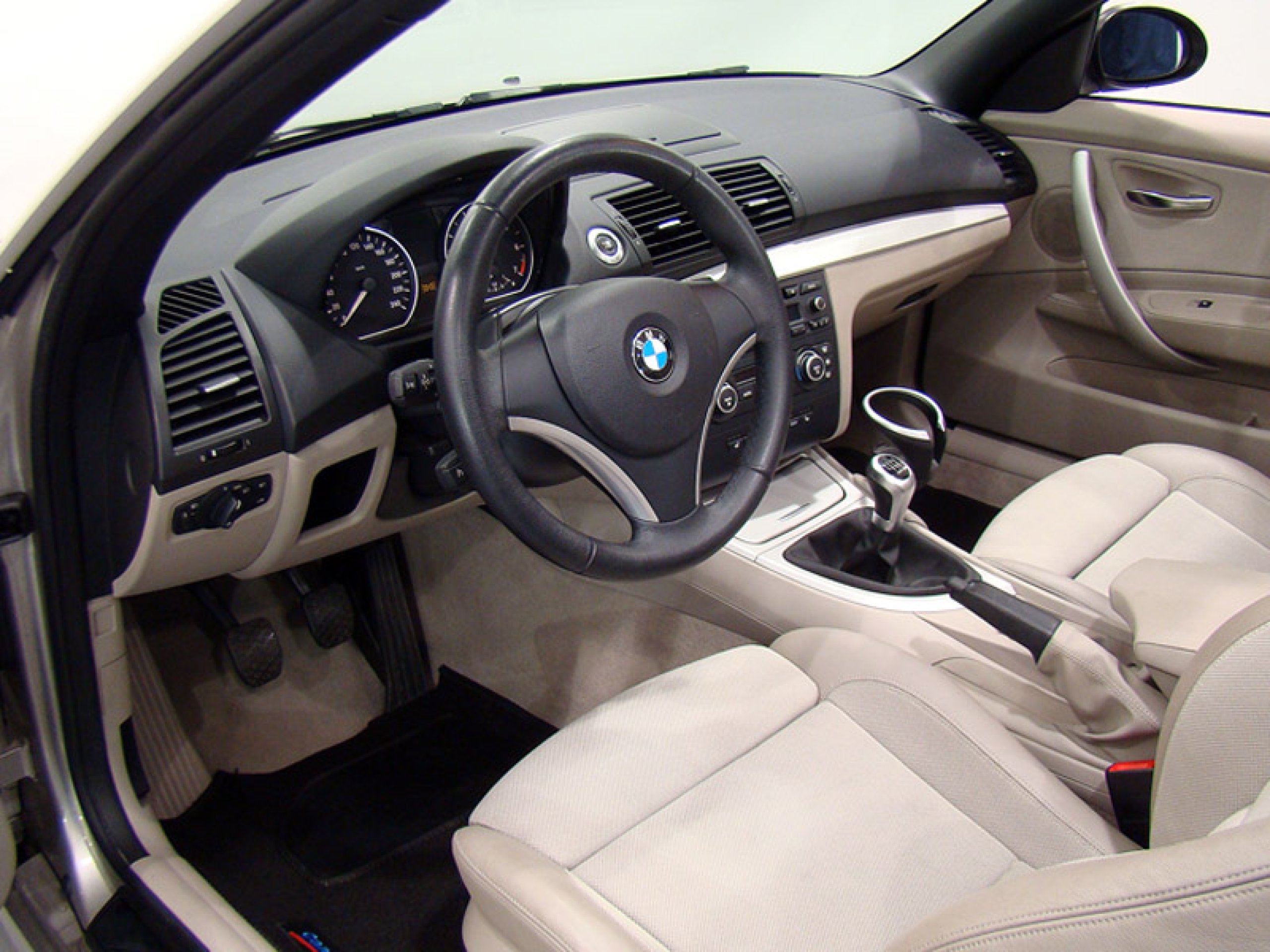 Foto Bmw 118 16