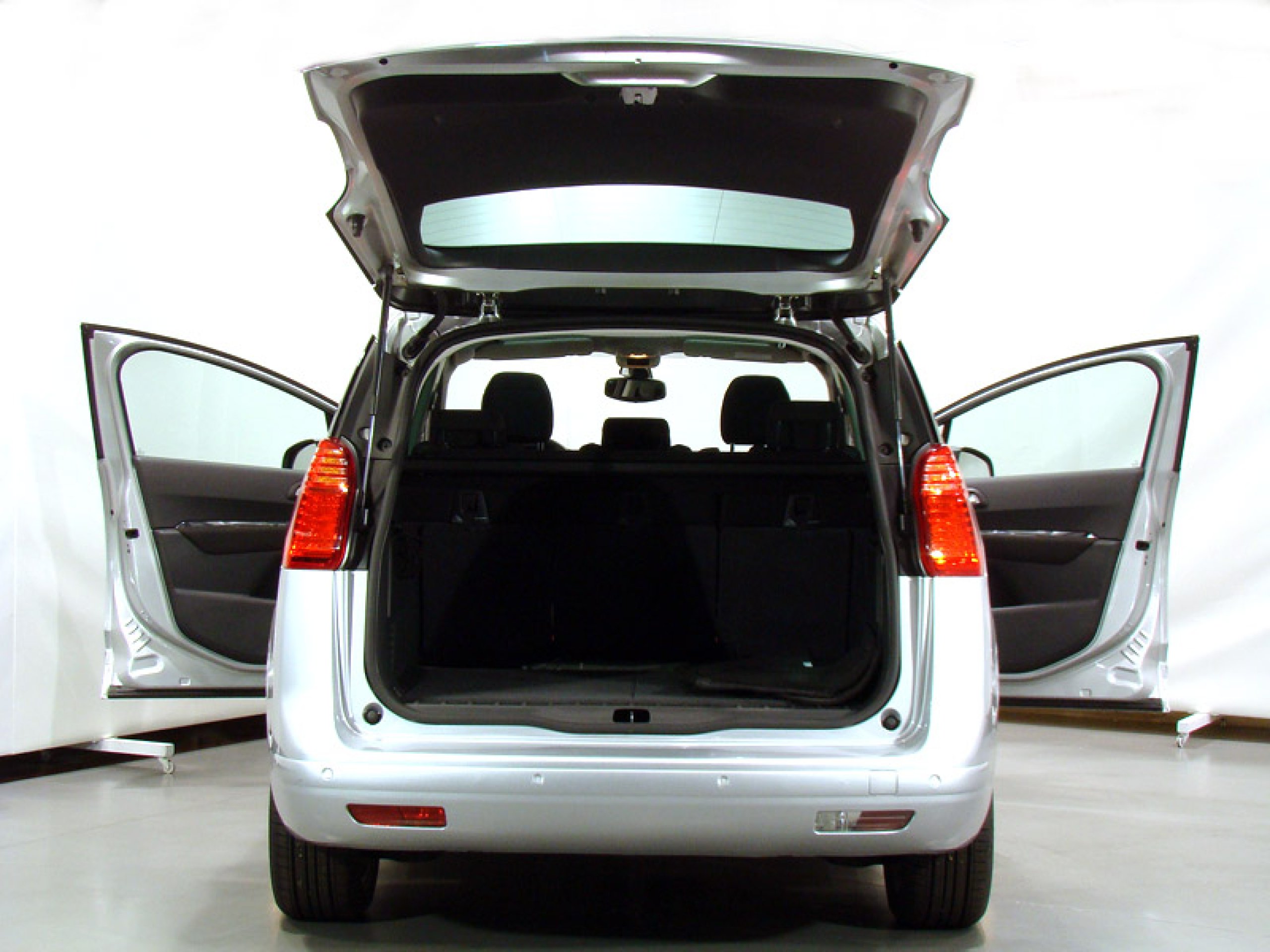 Foto Peugeot 5008 10