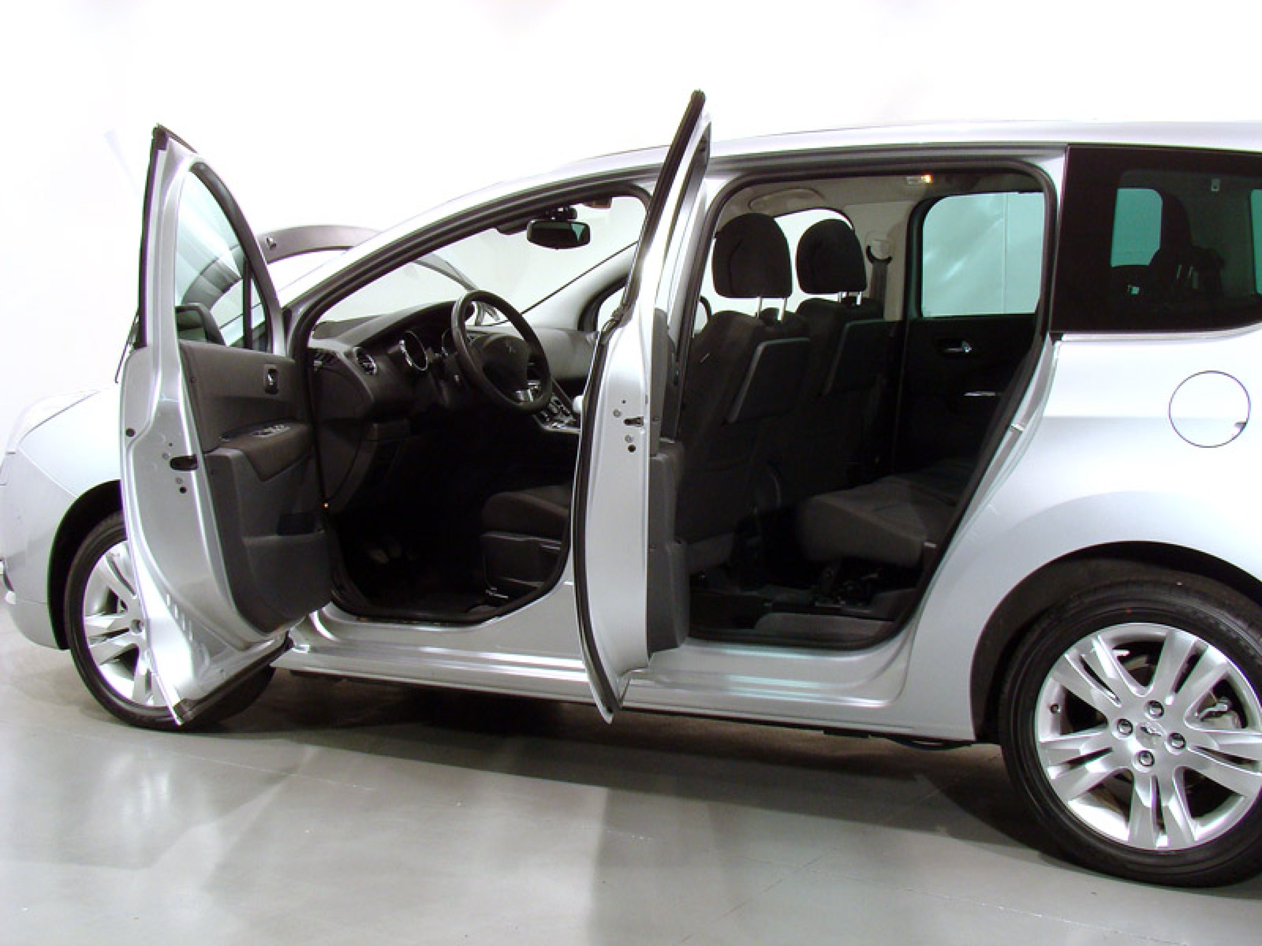 Foto Peugeot 5008 15