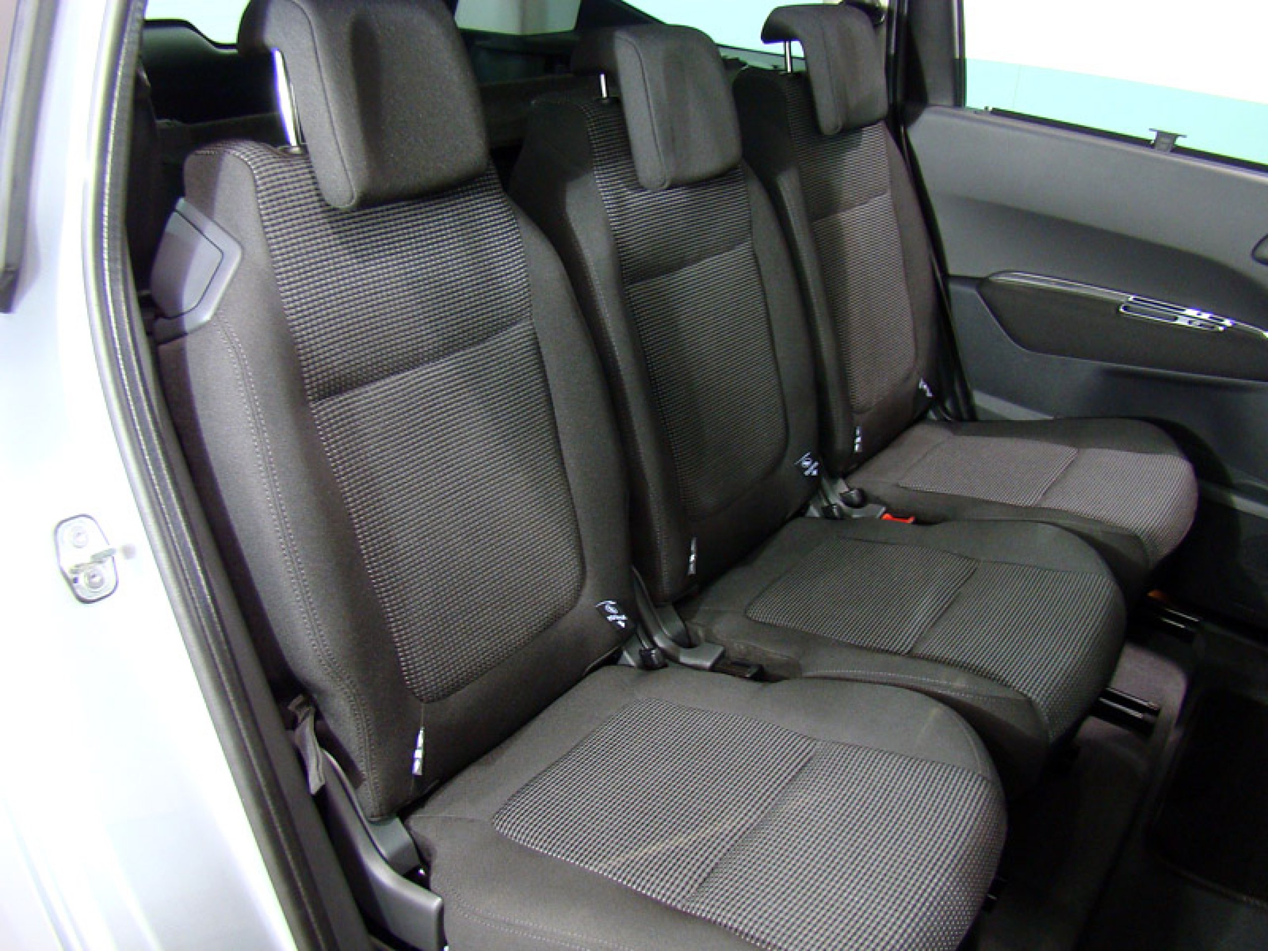 Foto Peugeot 5008 24
