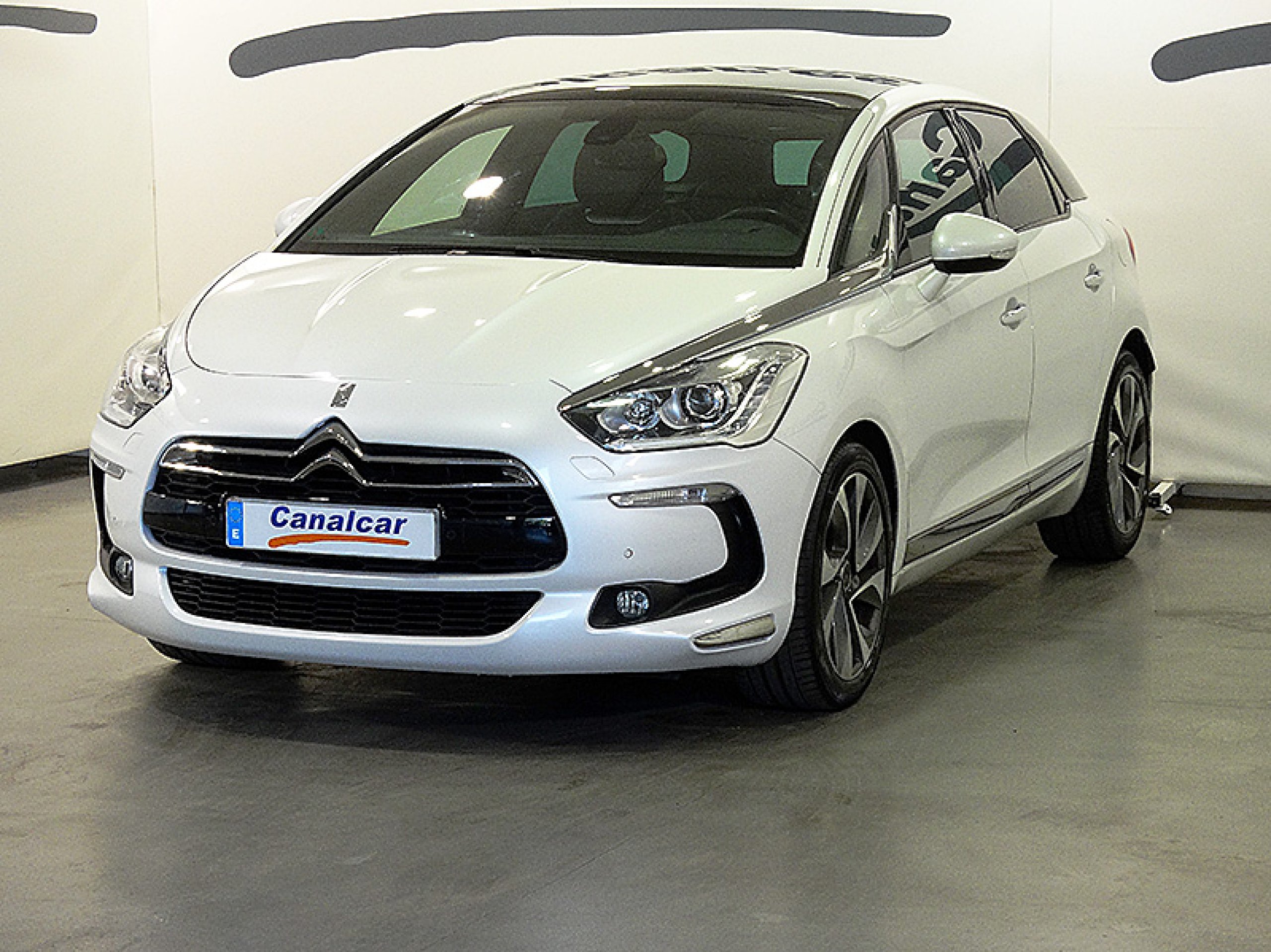 Foto 1 del Citroen DS5 HDi 160cv Aut. Style