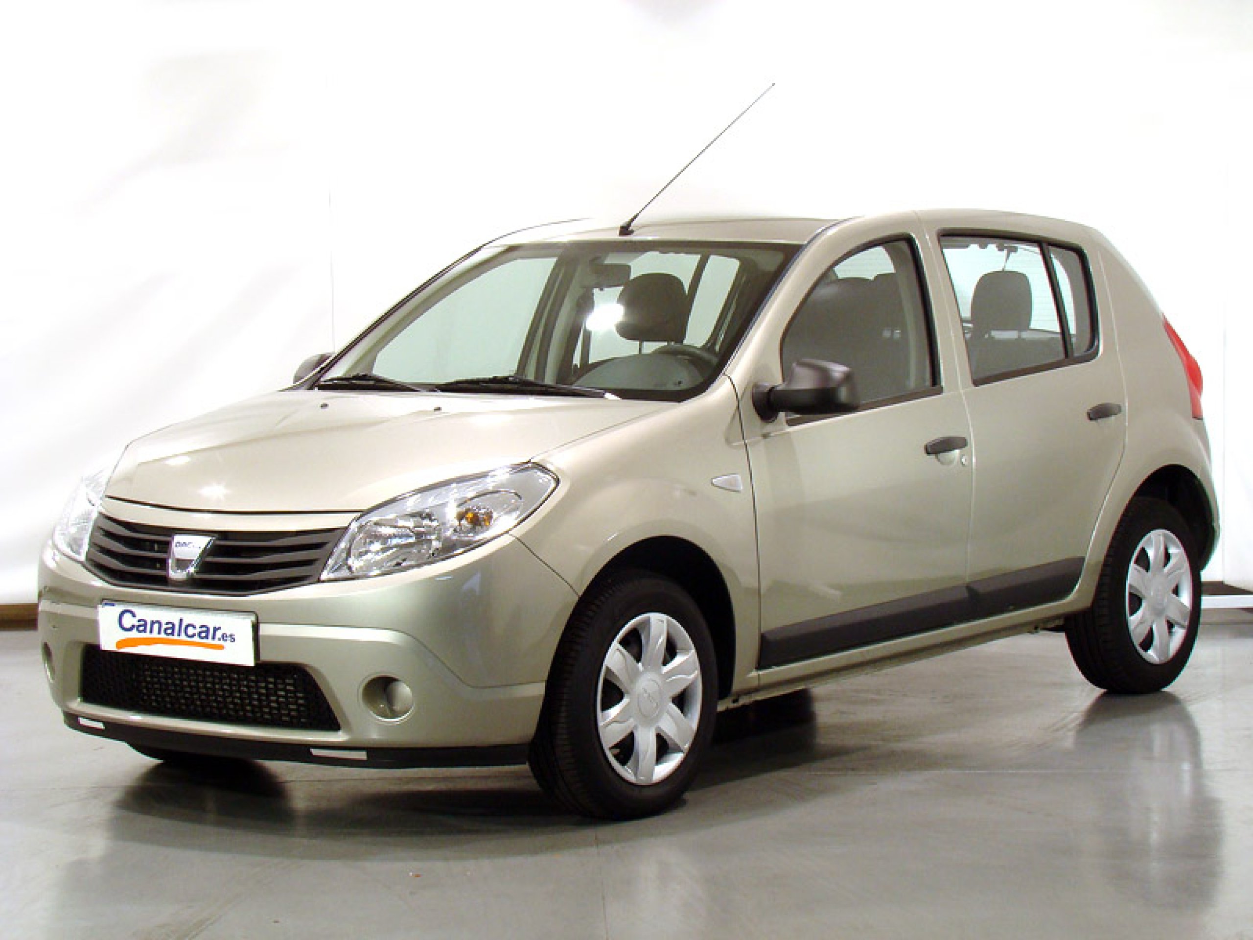Foto Dacia Sandero 1