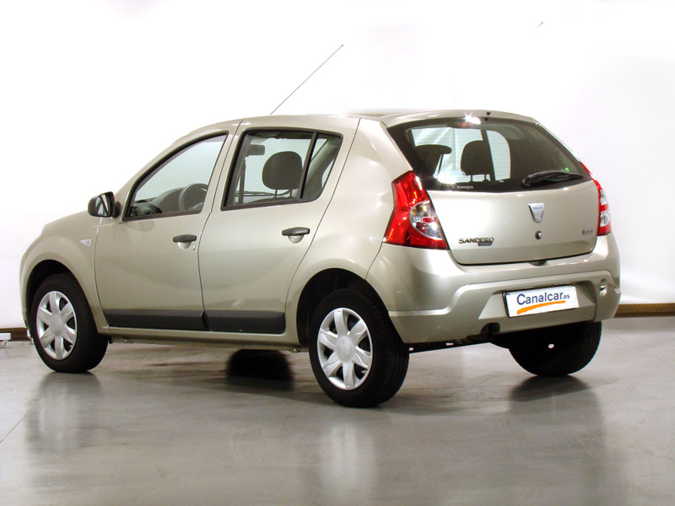 Foto Dacia Sandero 10