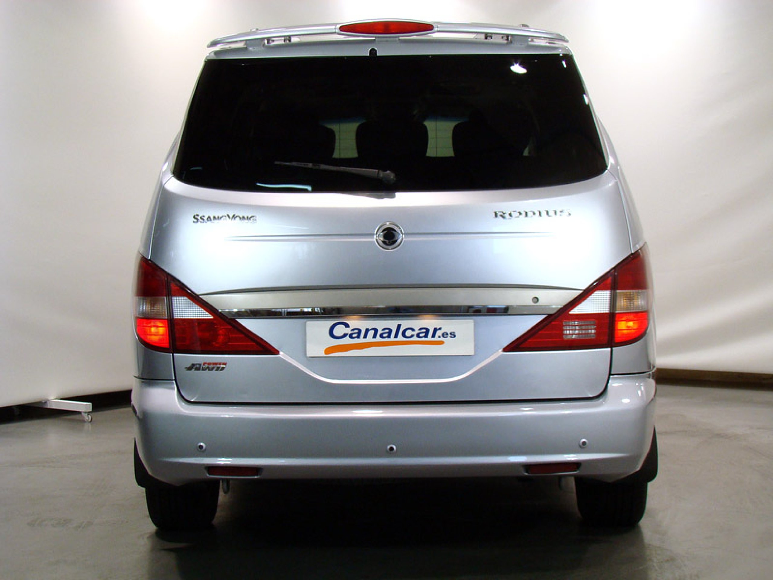 Foto Ssangyong Rodius 10