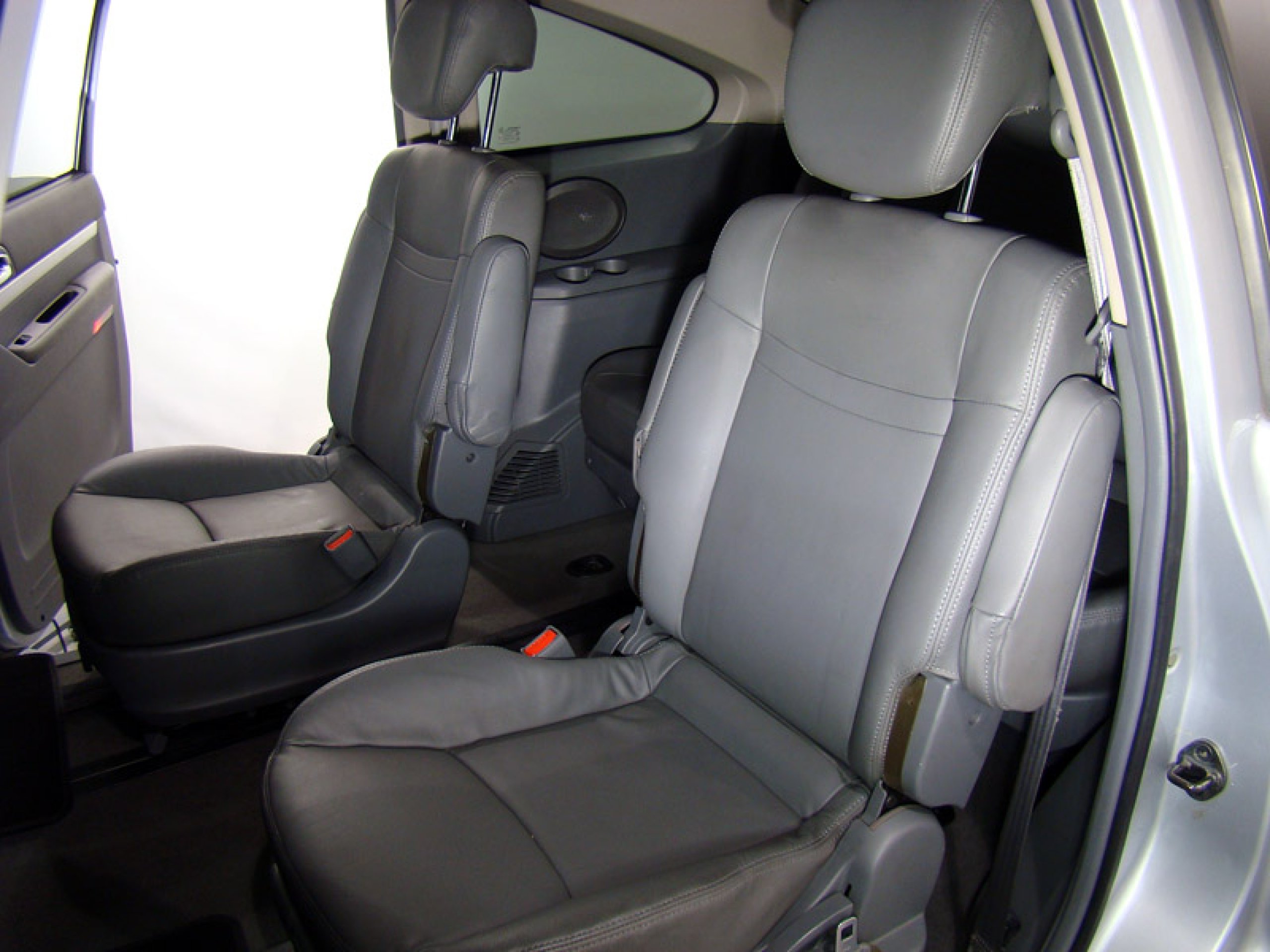 Foto Ssangyong Rodius 24