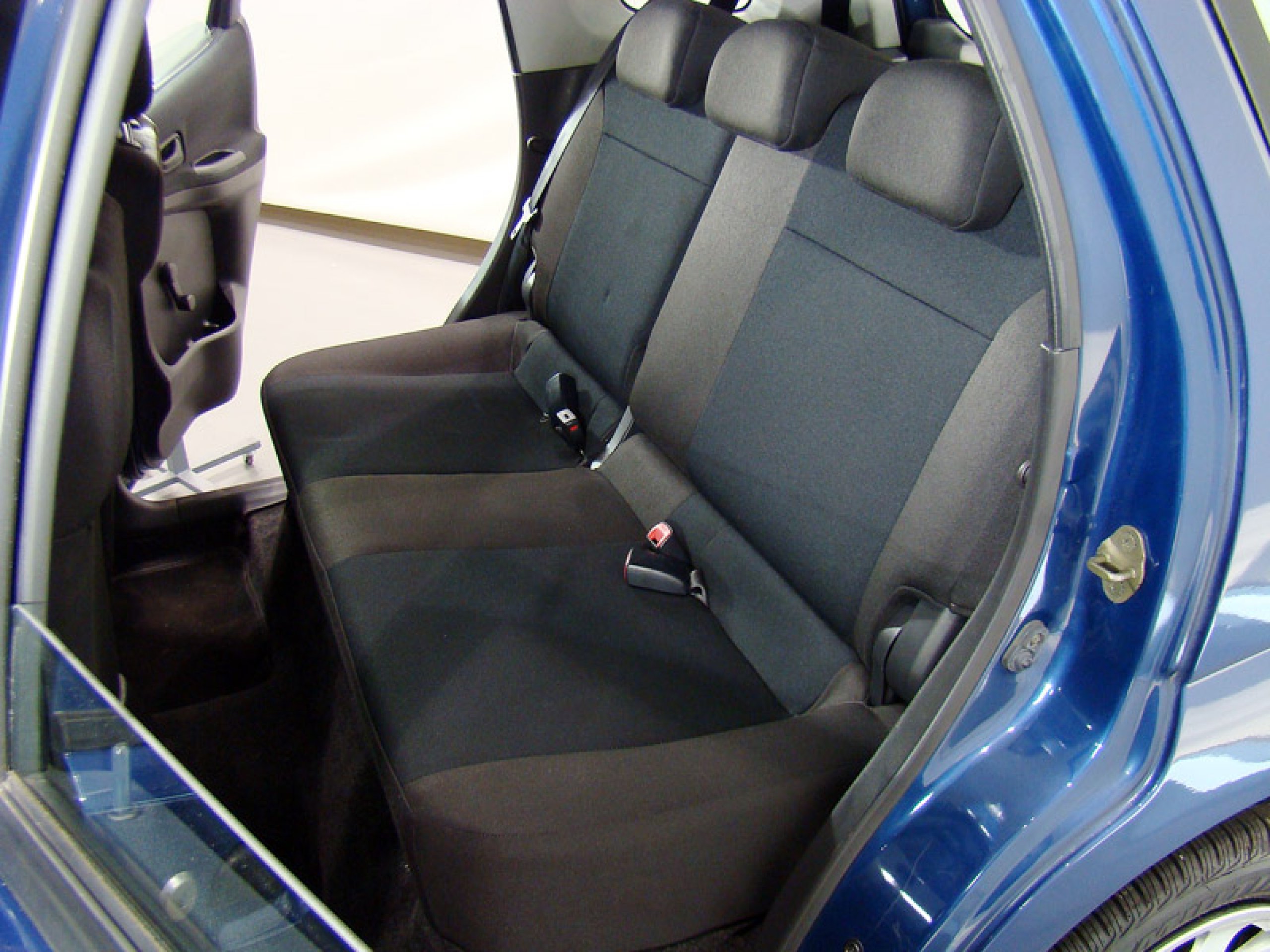 Foto Subaru Justy 24
