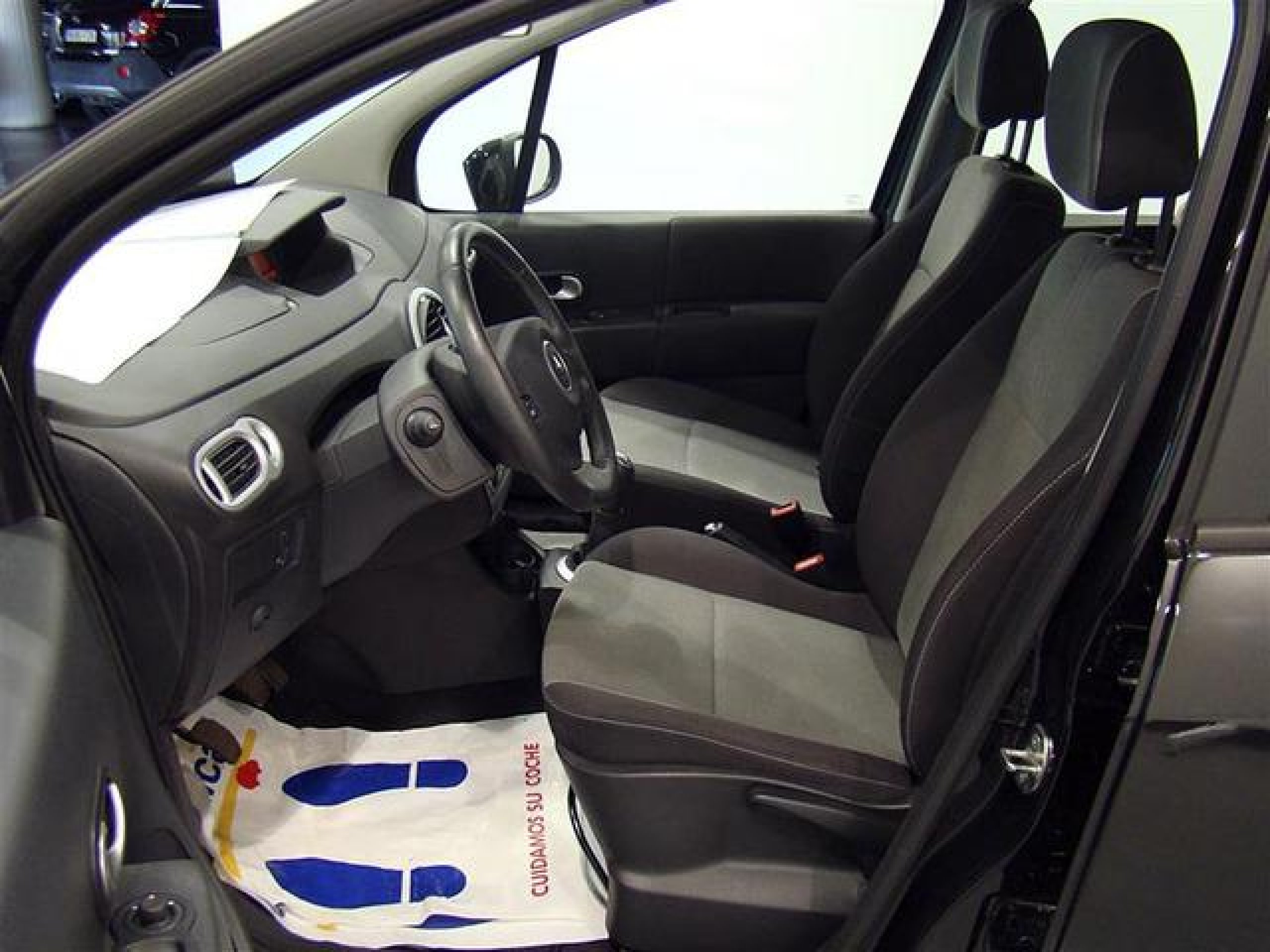 Foto Renault Grand Modus 11