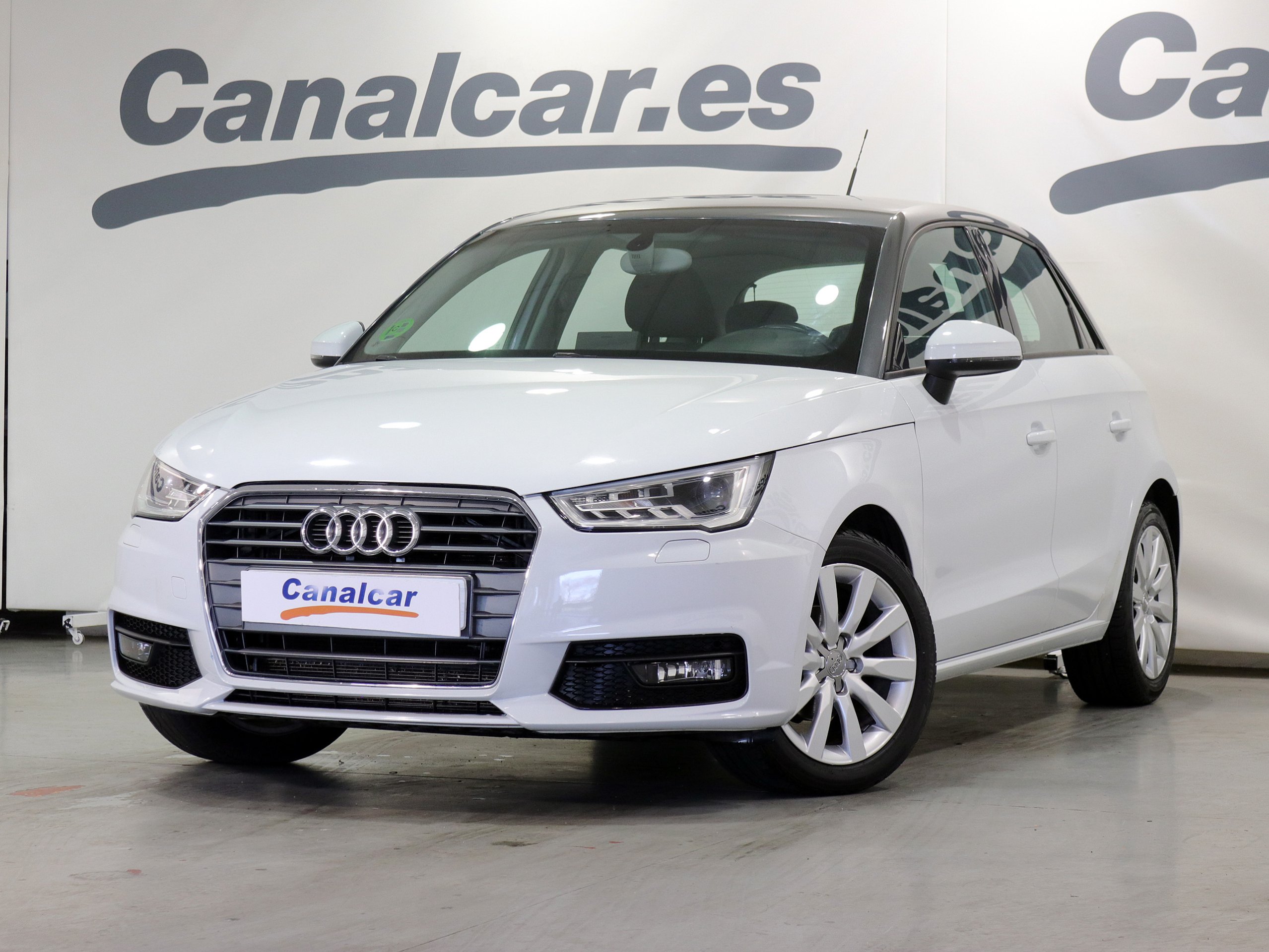 Foto 1 del Audi A1 1.0 TFSI Attraction 70 kW (95 CV)