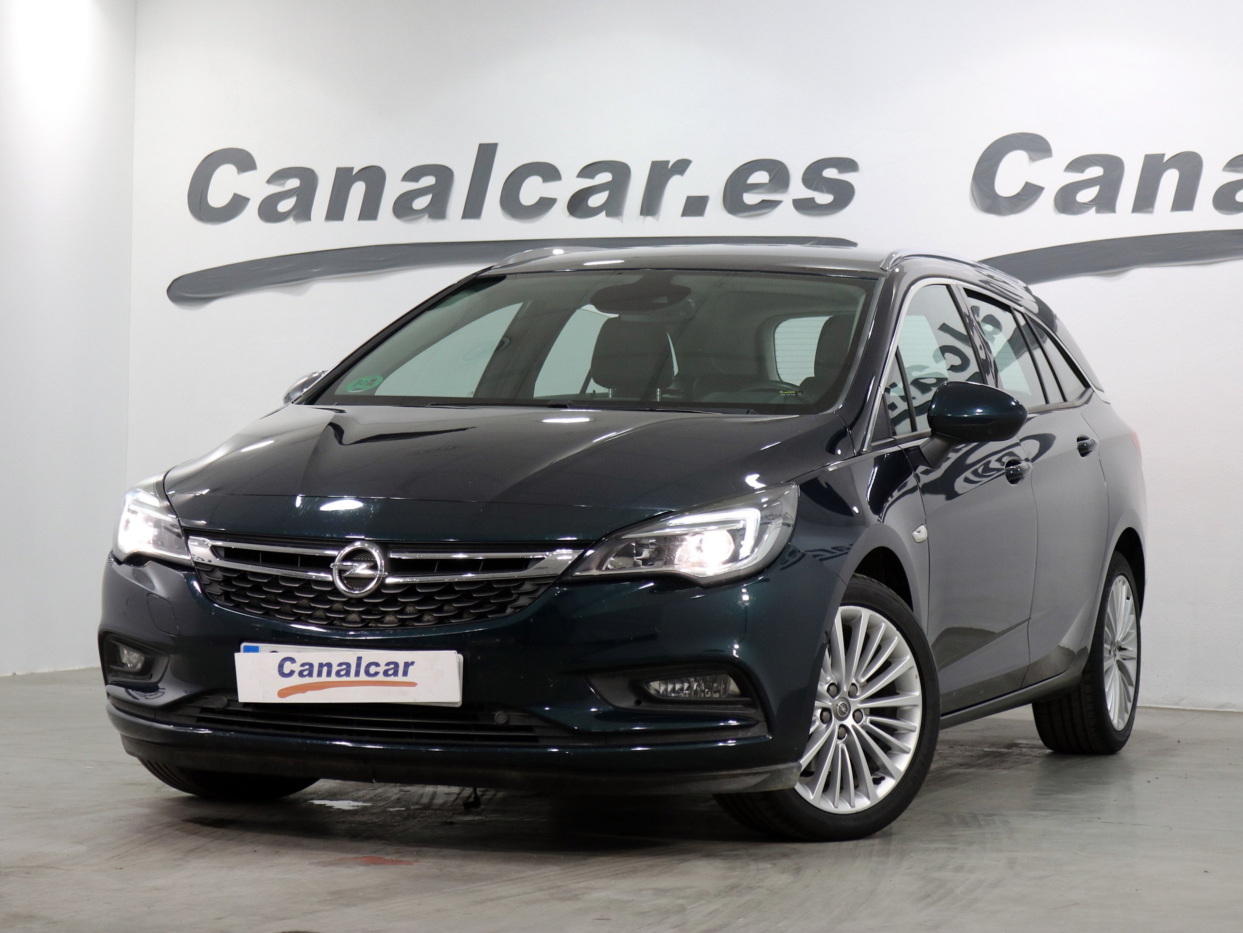 Foto 1 del Opel Astra 1.6 CDTI Sports Tourer SANDS Excellence 100 kW (136 CV)