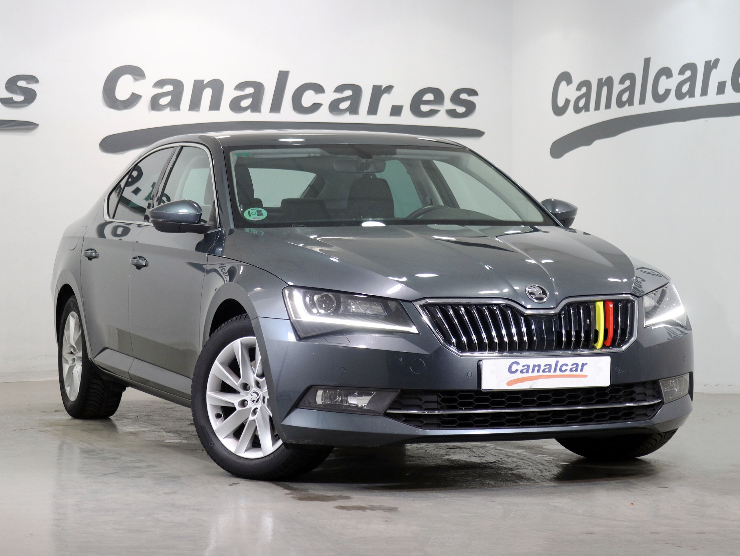 Foto Skoda Superb 13