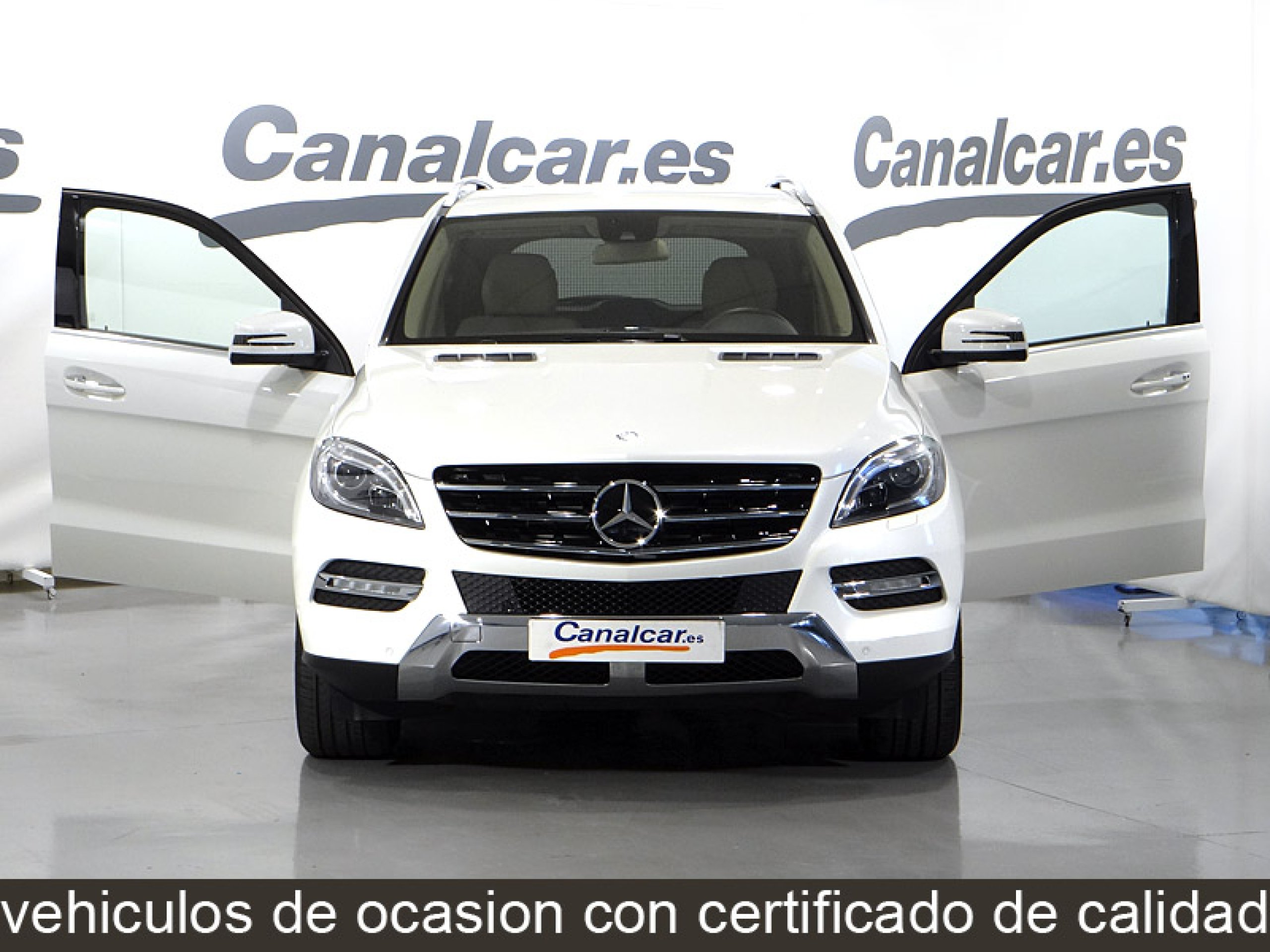 Foto Mercedes-Benz ML 350 3