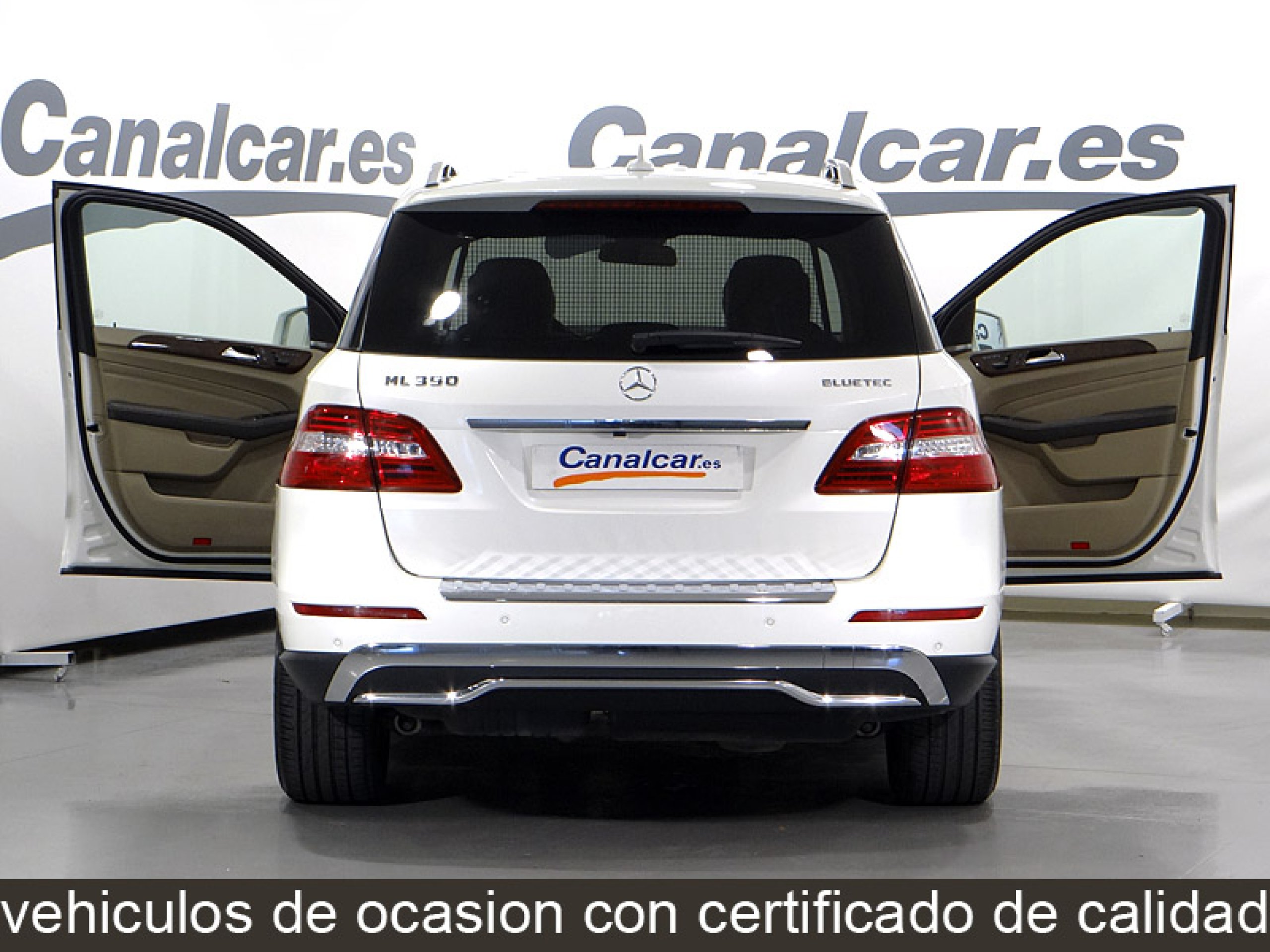 Foto Mercedes-Benz ML 350 8