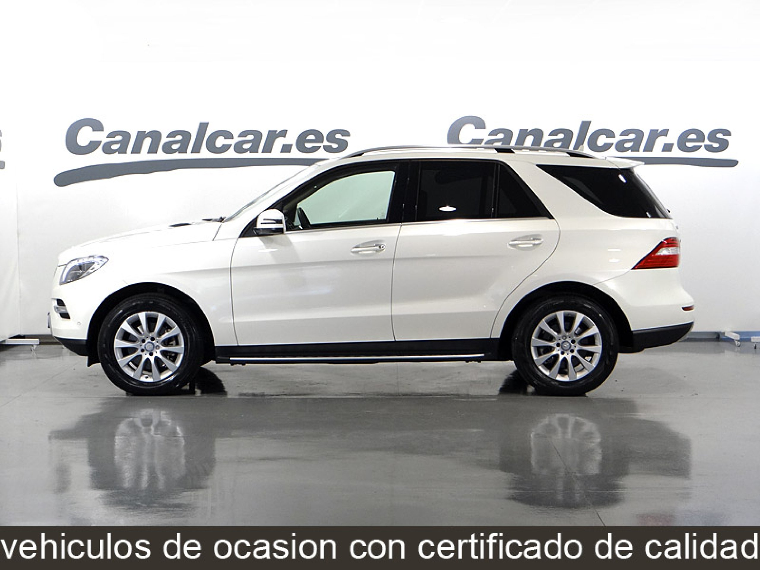 Foto Mercedes-Benz ML 350 12