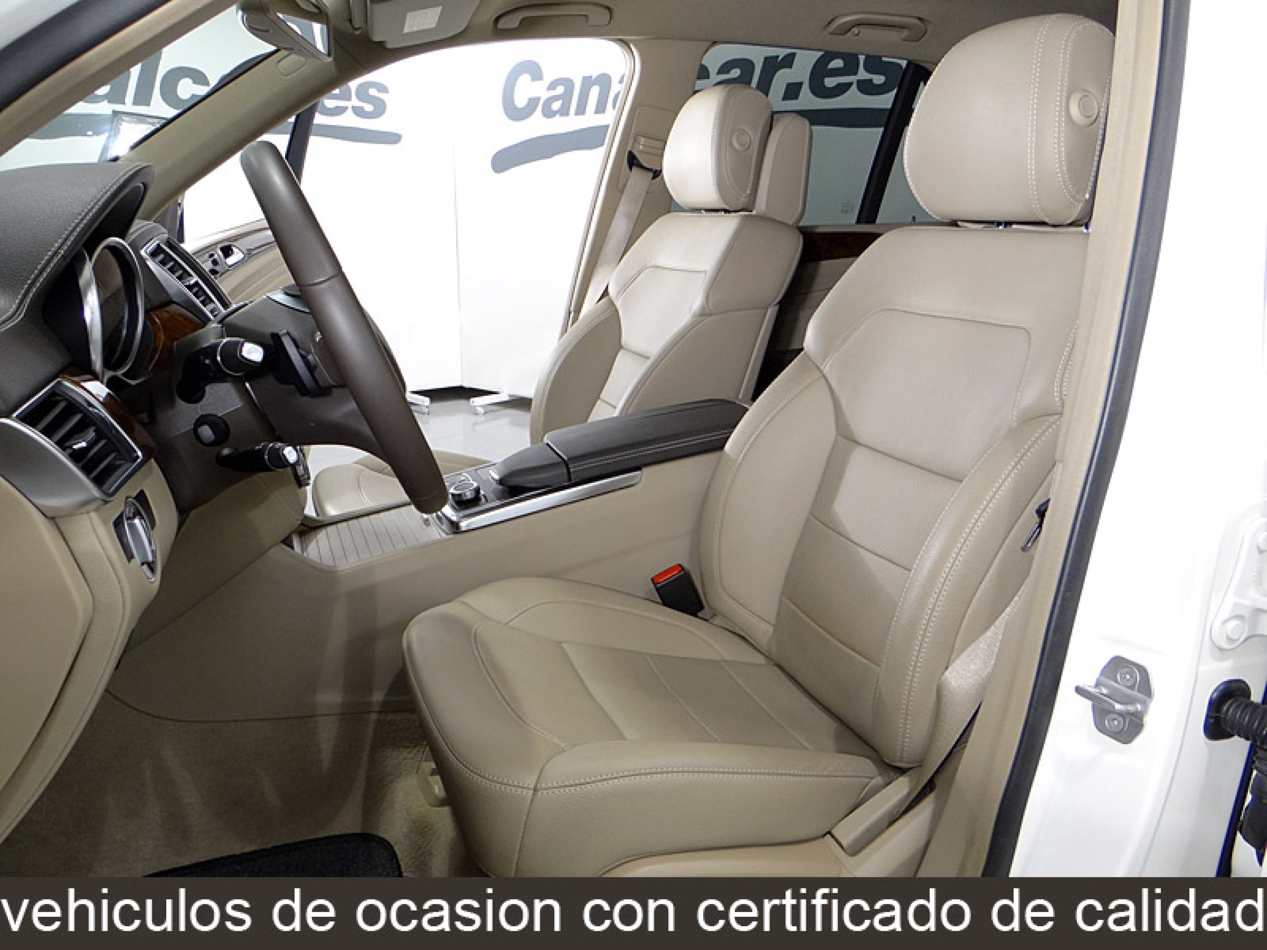 Foto Mercedes-Benz ML 350 24