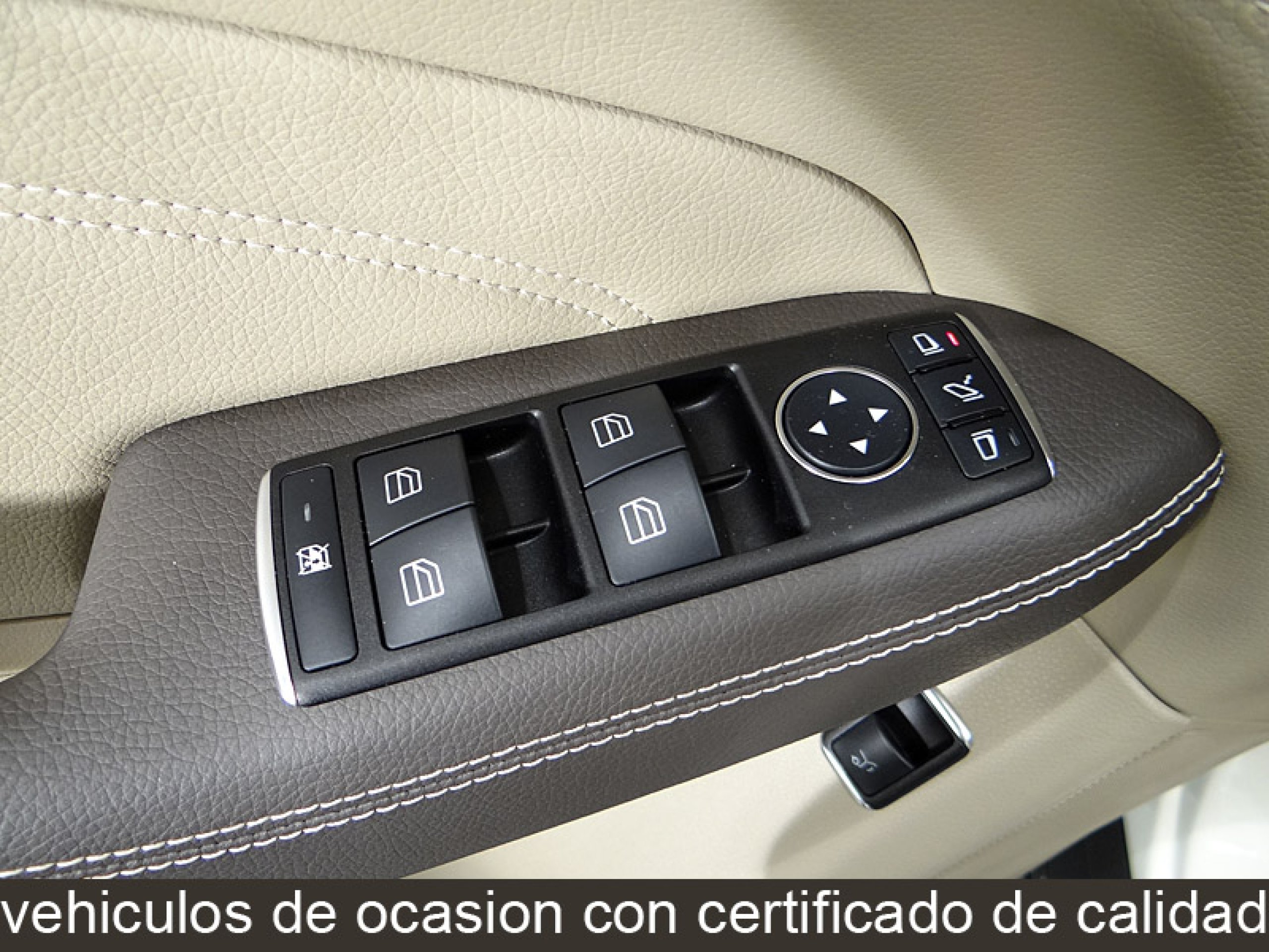 Foto Mercedes-Benz ML 350 30