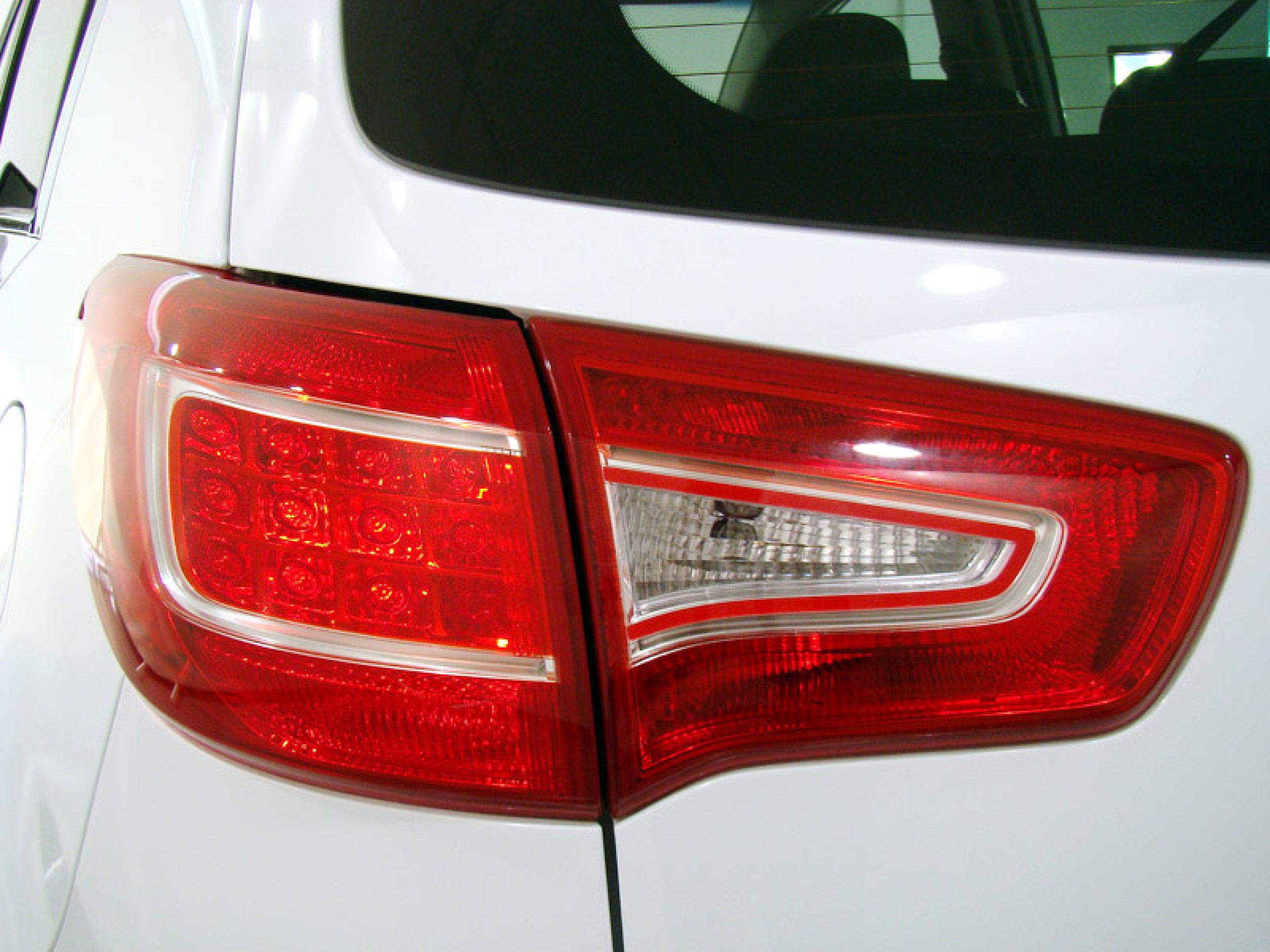 Foto Kia Sportage 15