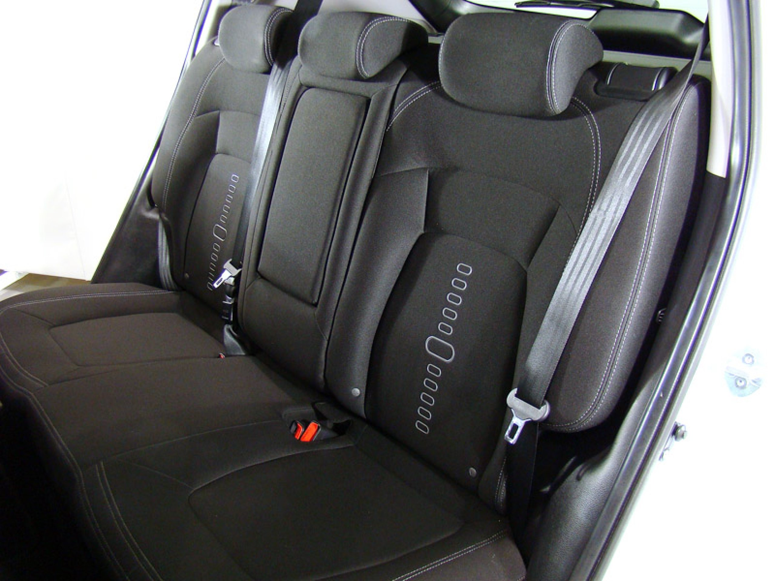Foto Kia Sportage 25