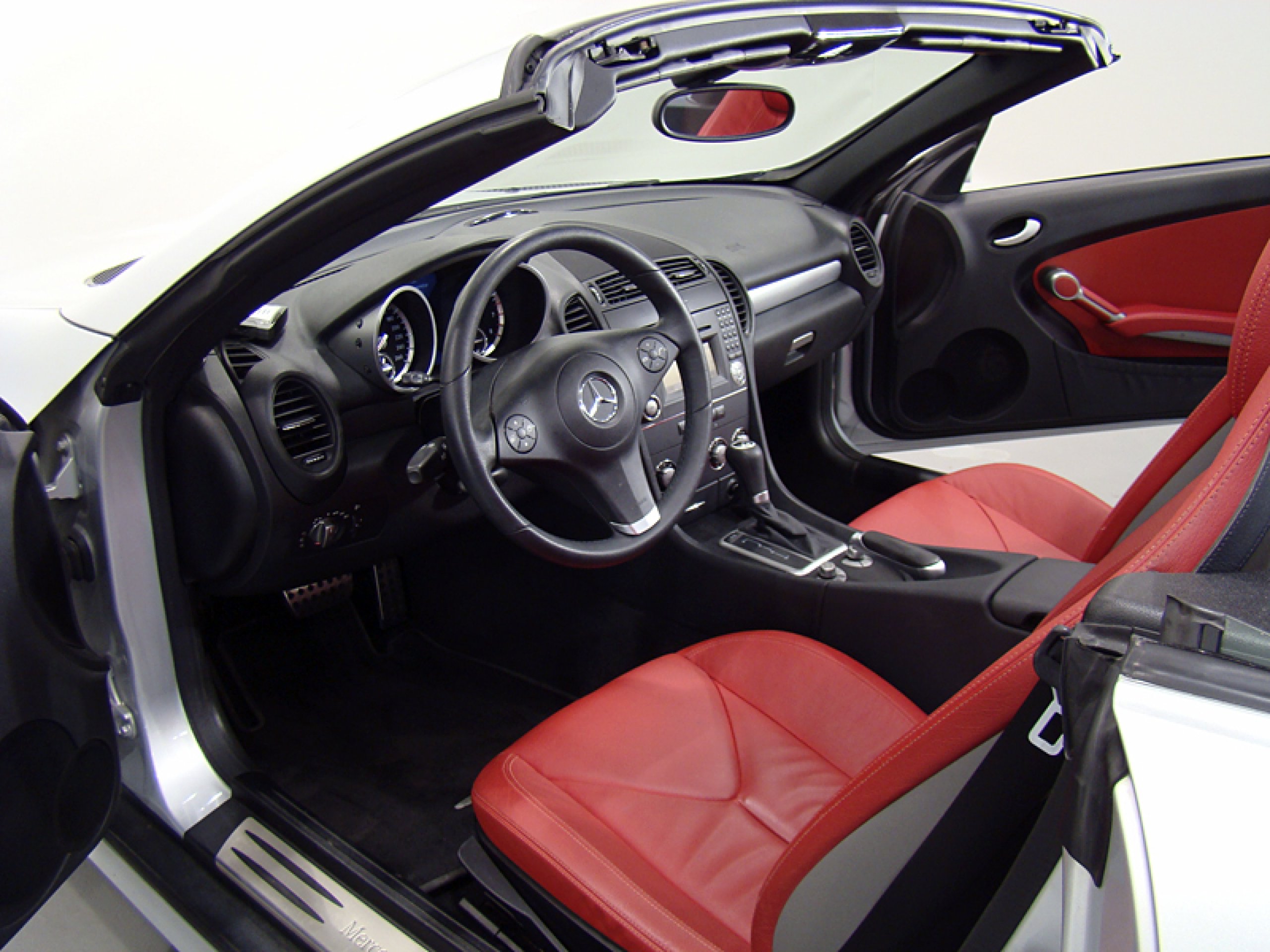 Foto Mercedes-Benz SLK 200 13