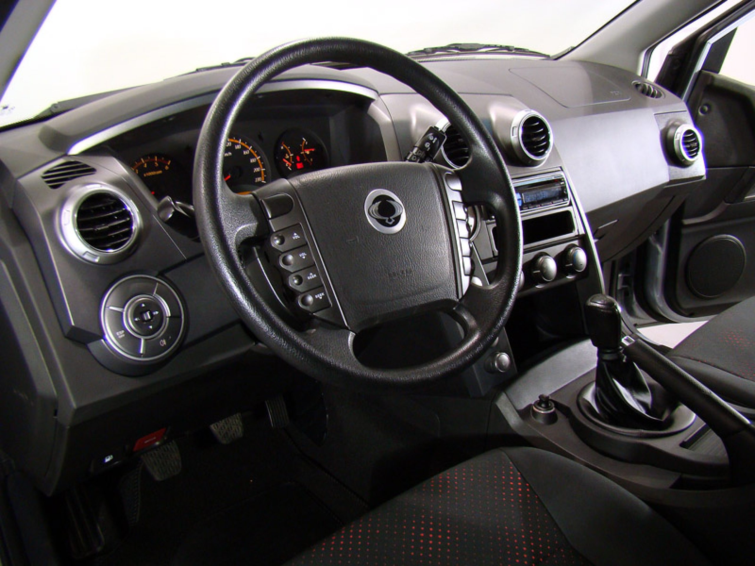 Foto Ssangyong Actyon 25