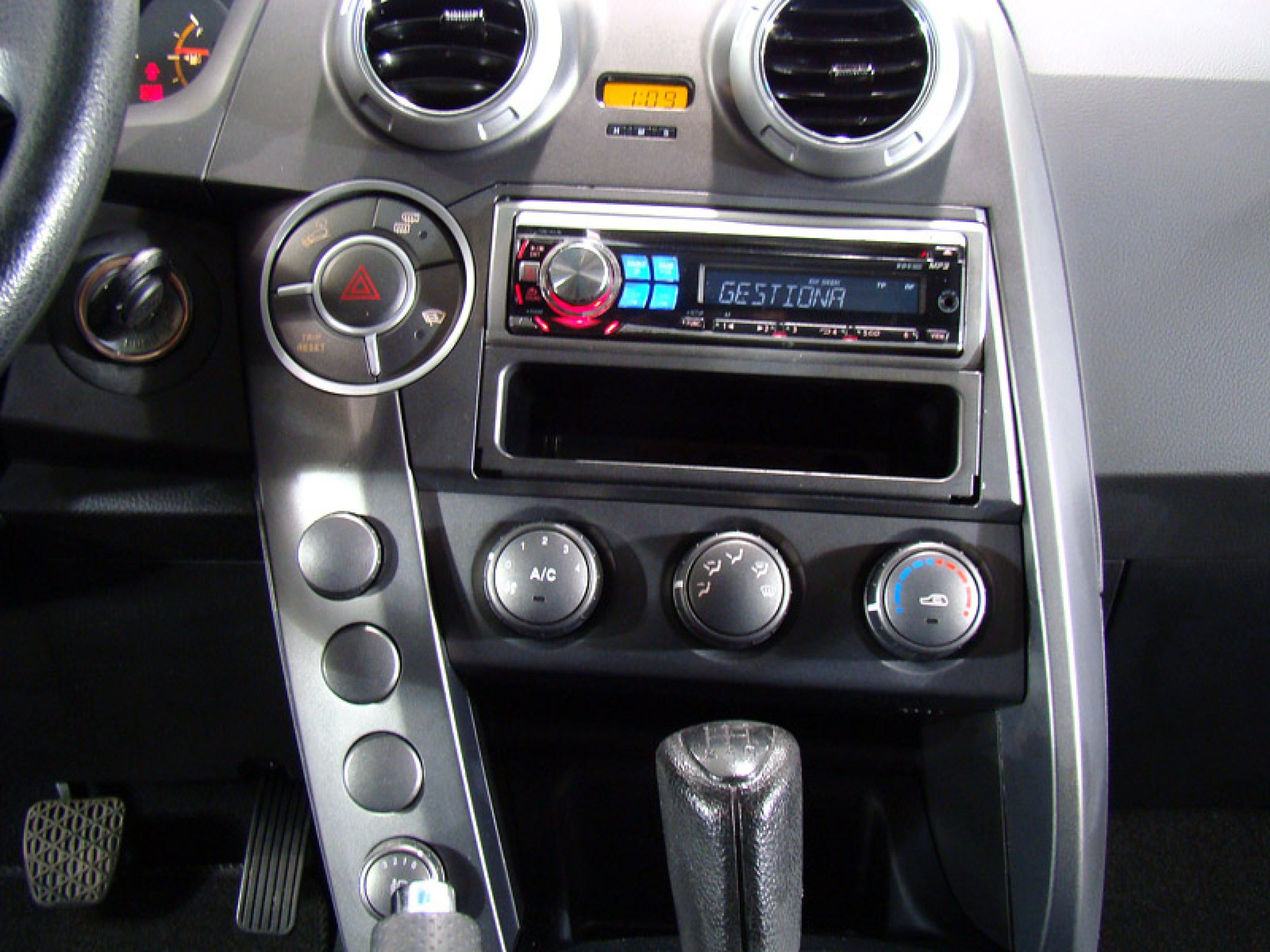 Foto Ssangyong Actyon 27