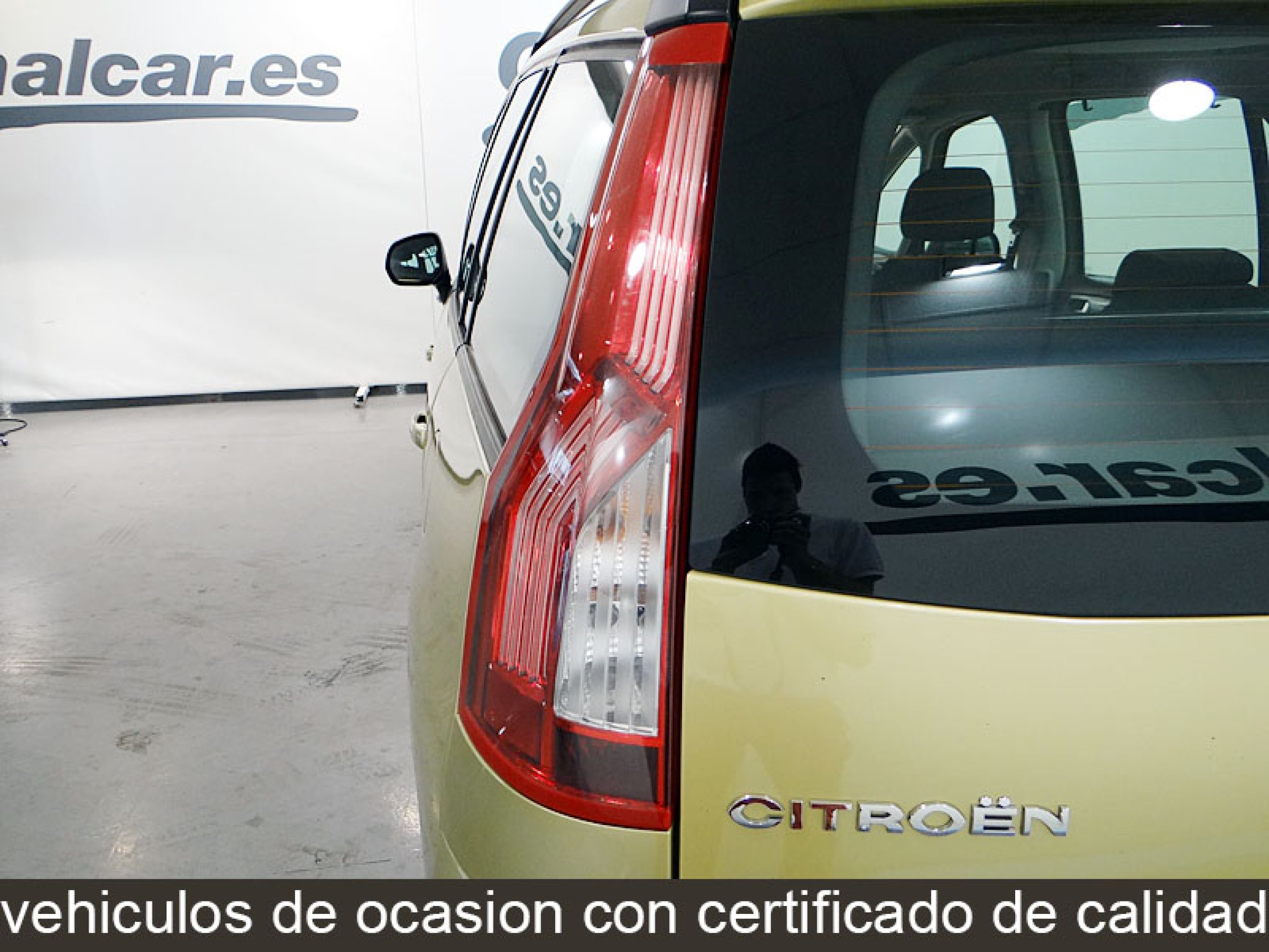 Foto Citroen Grand C4 Picasso 15