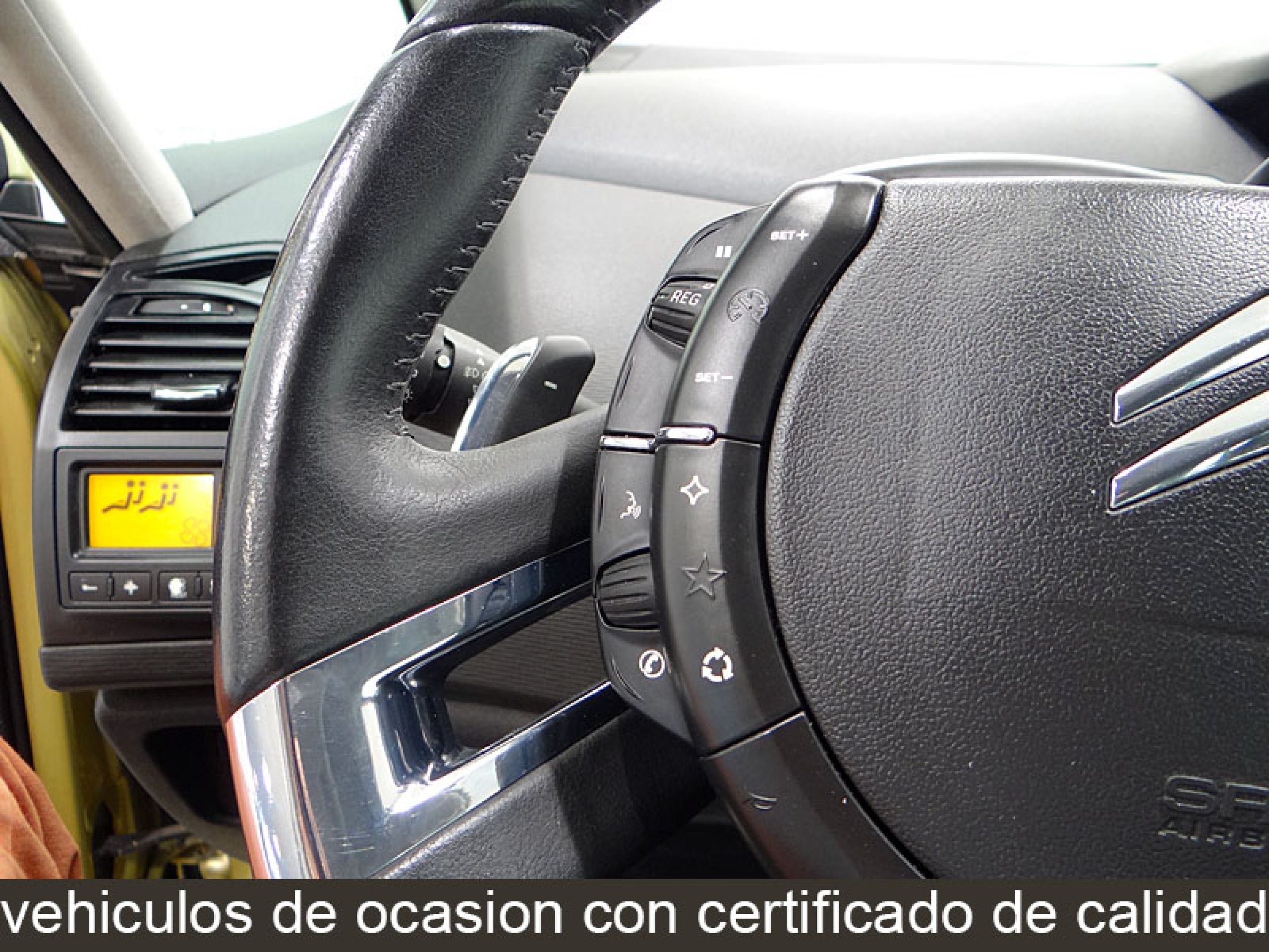 Foto Citroen Grand C4 Picasso 34