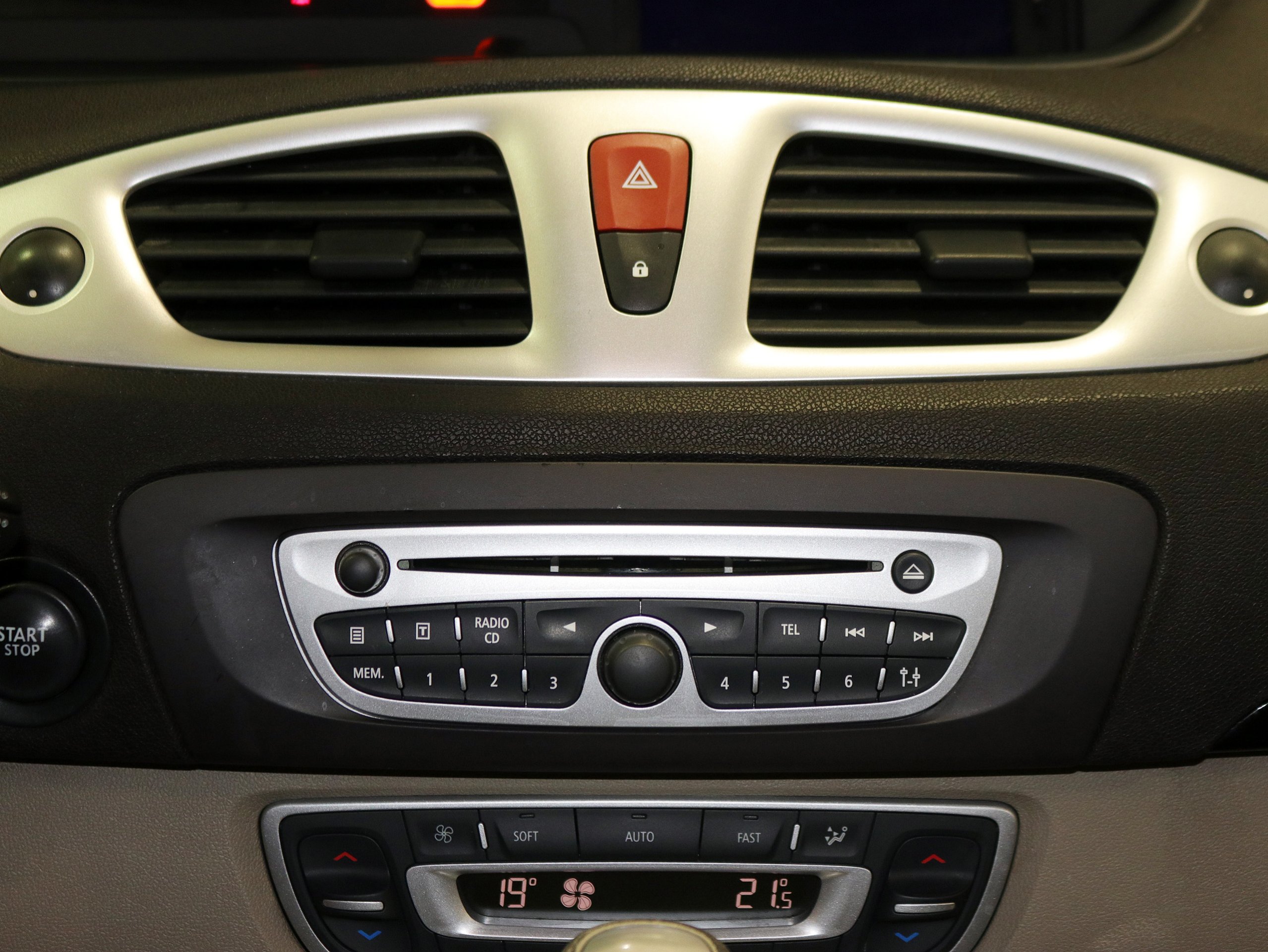 Foto Renault Grand Scenic 20