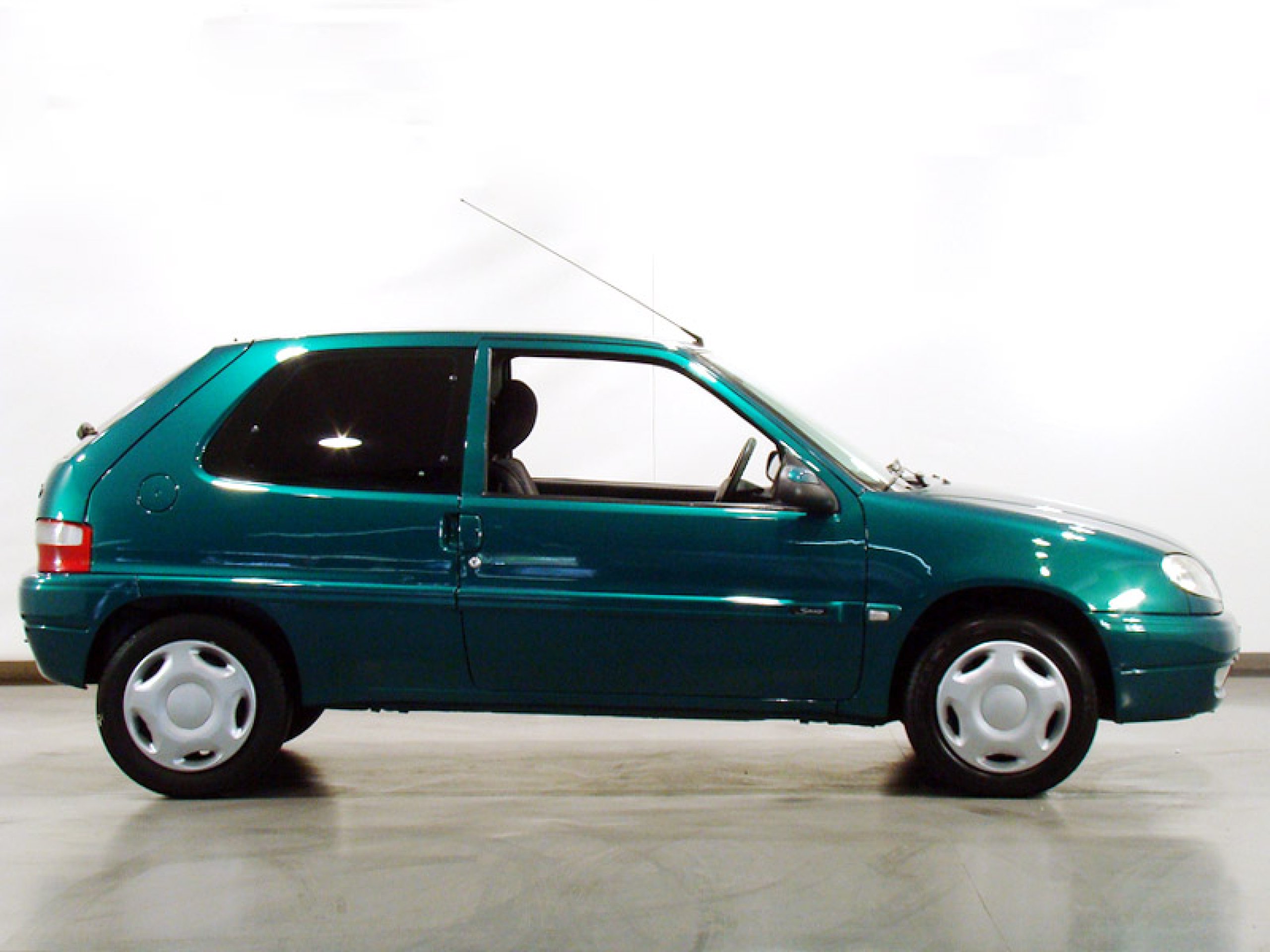 Foto Citroen SAXO 7