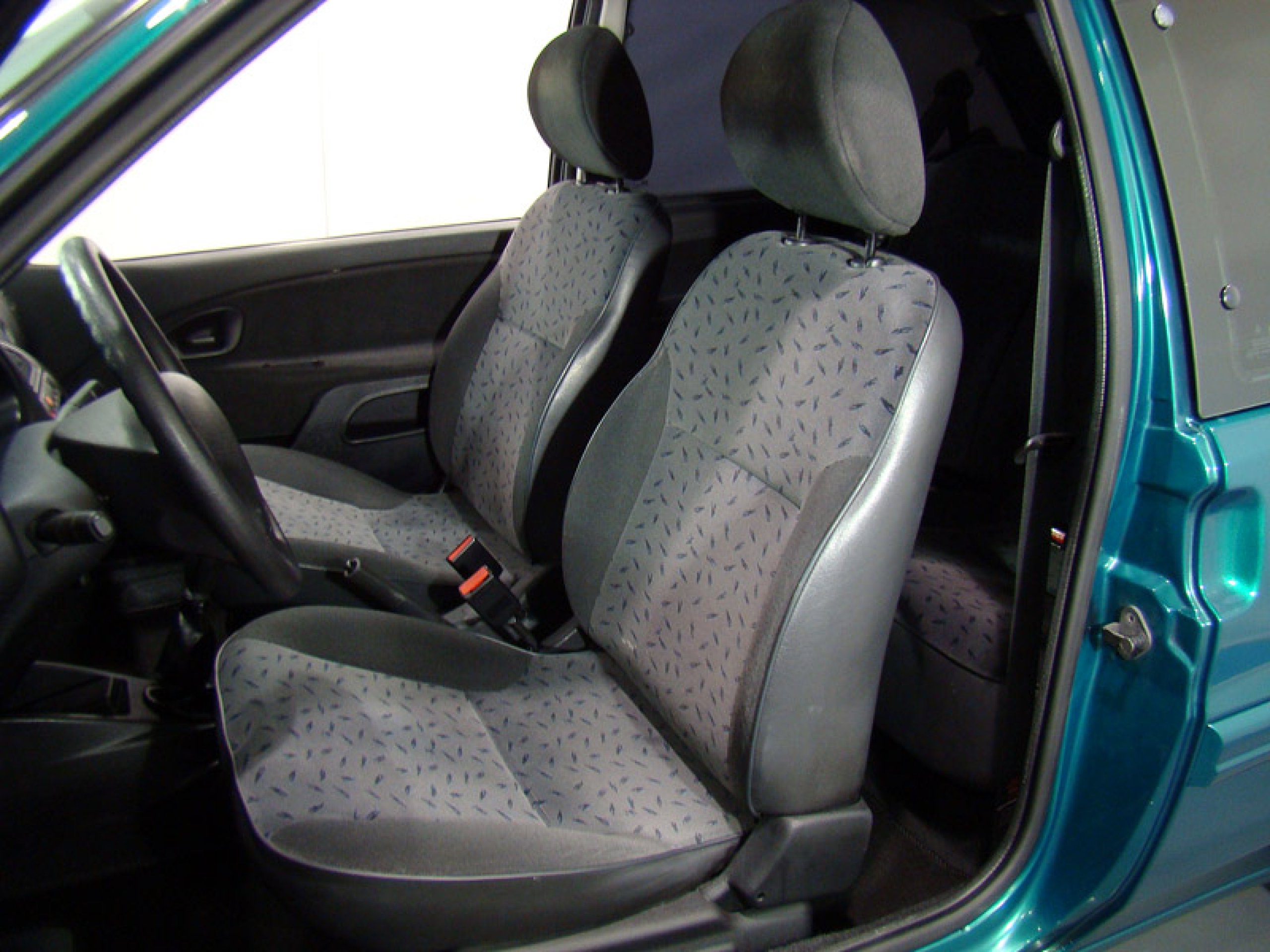 Foto Citroen SAXO 21