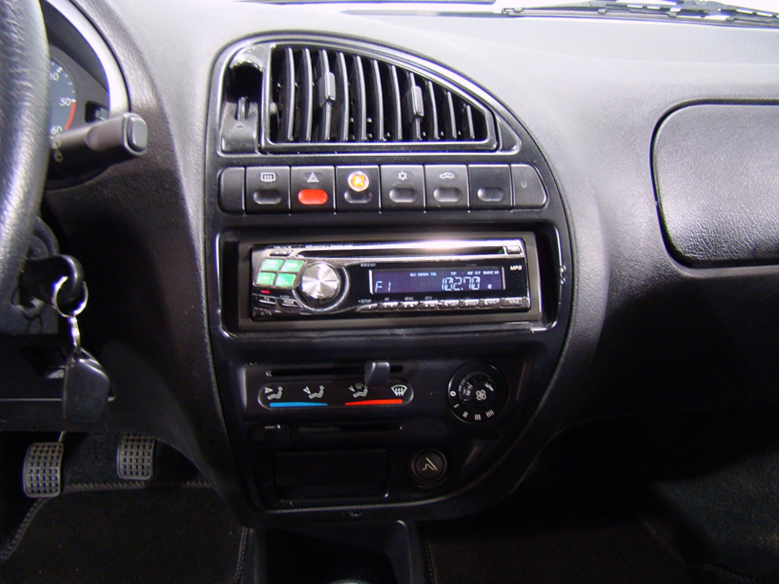 Foto Citroen SAXO 30