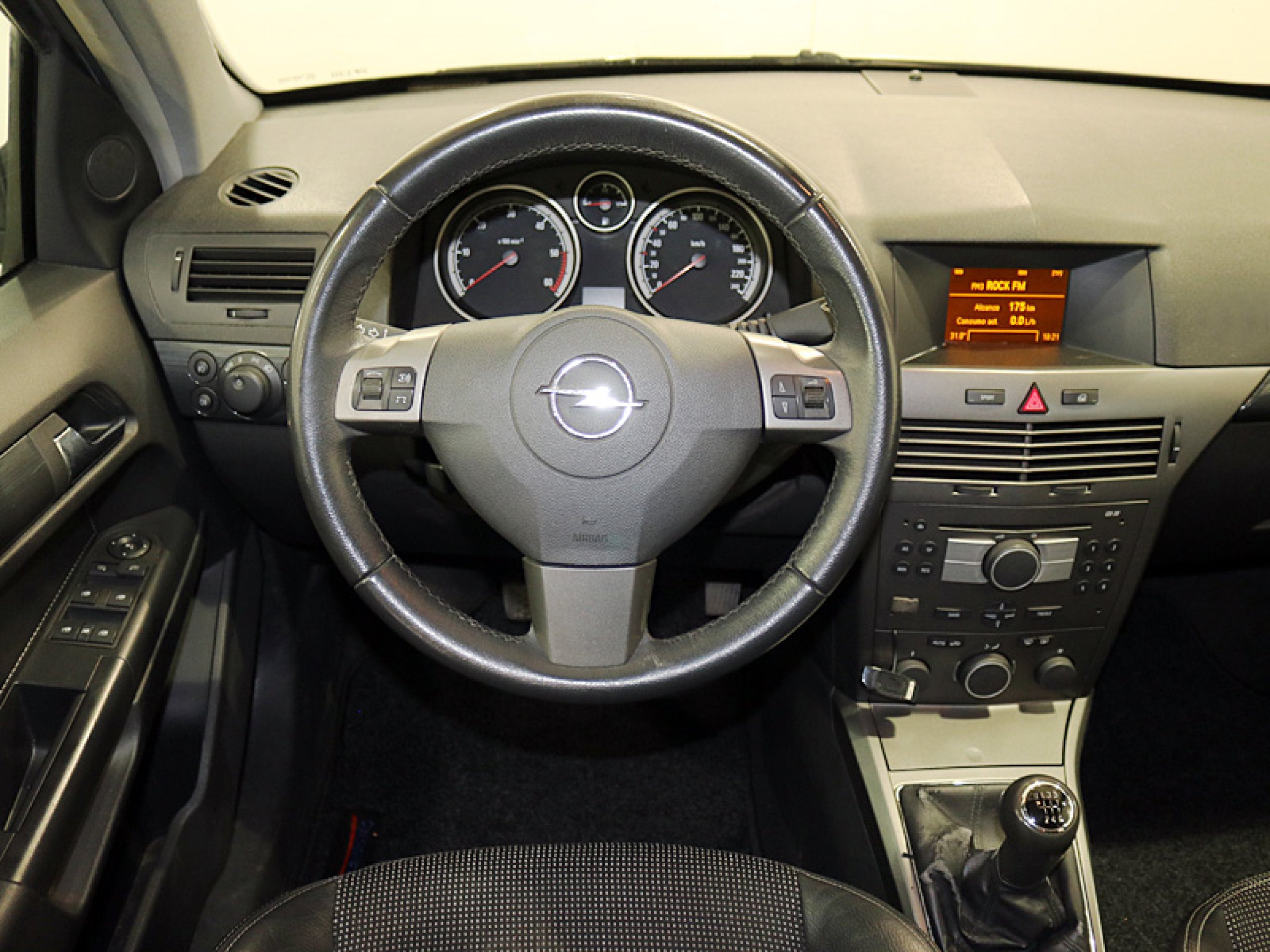Foto Opel Astra 16