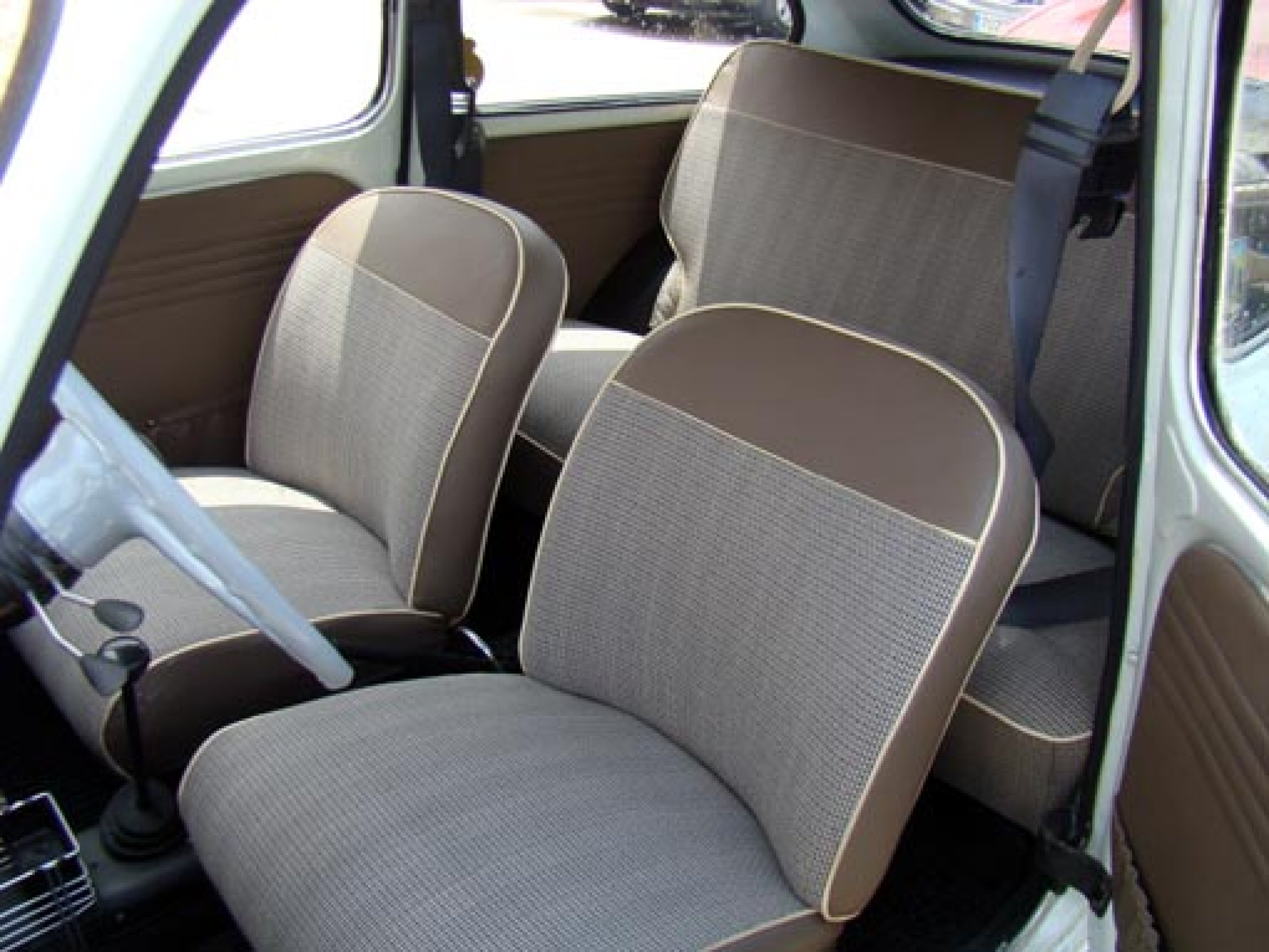Foto Seat 600 14