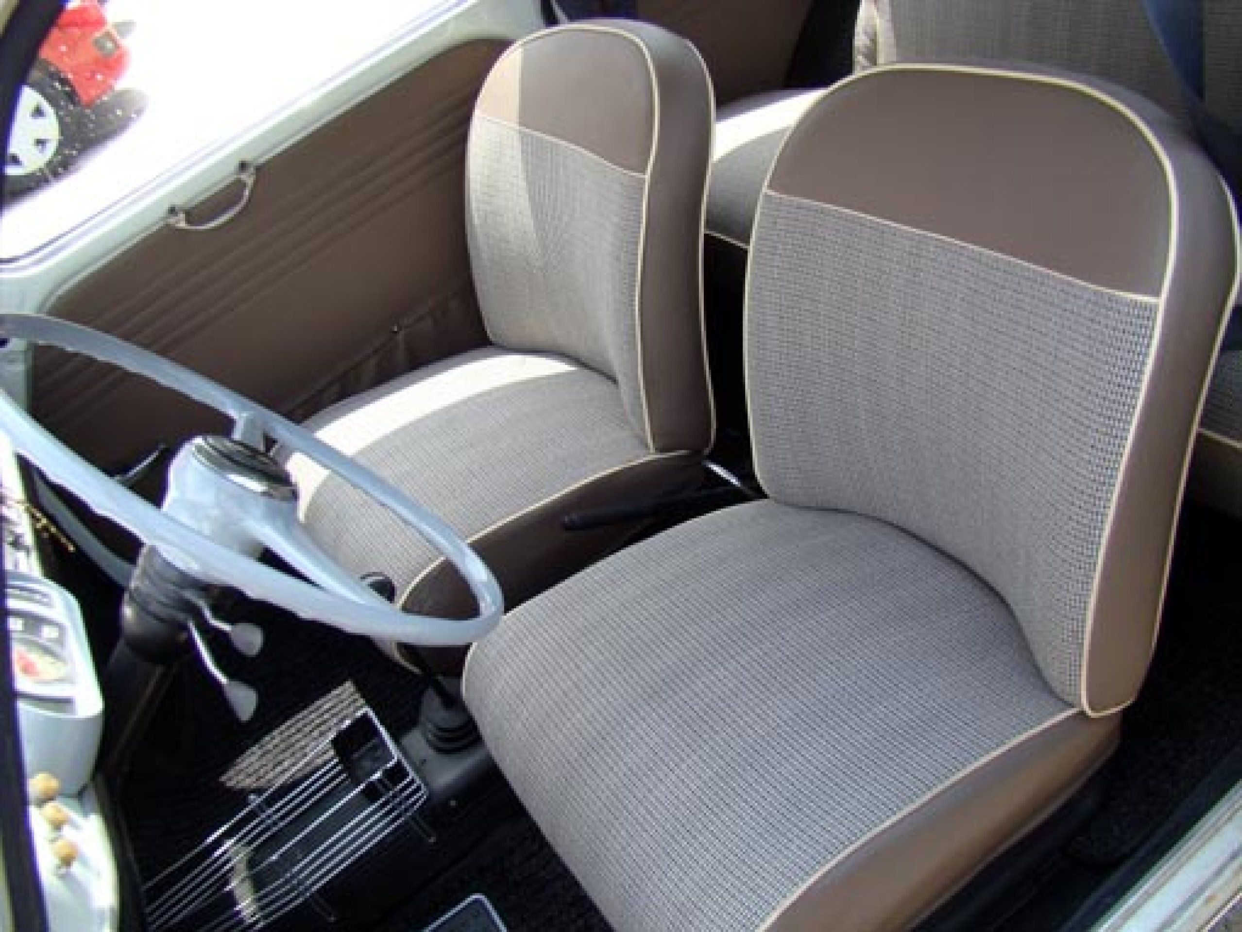 Foto Seat 600 15