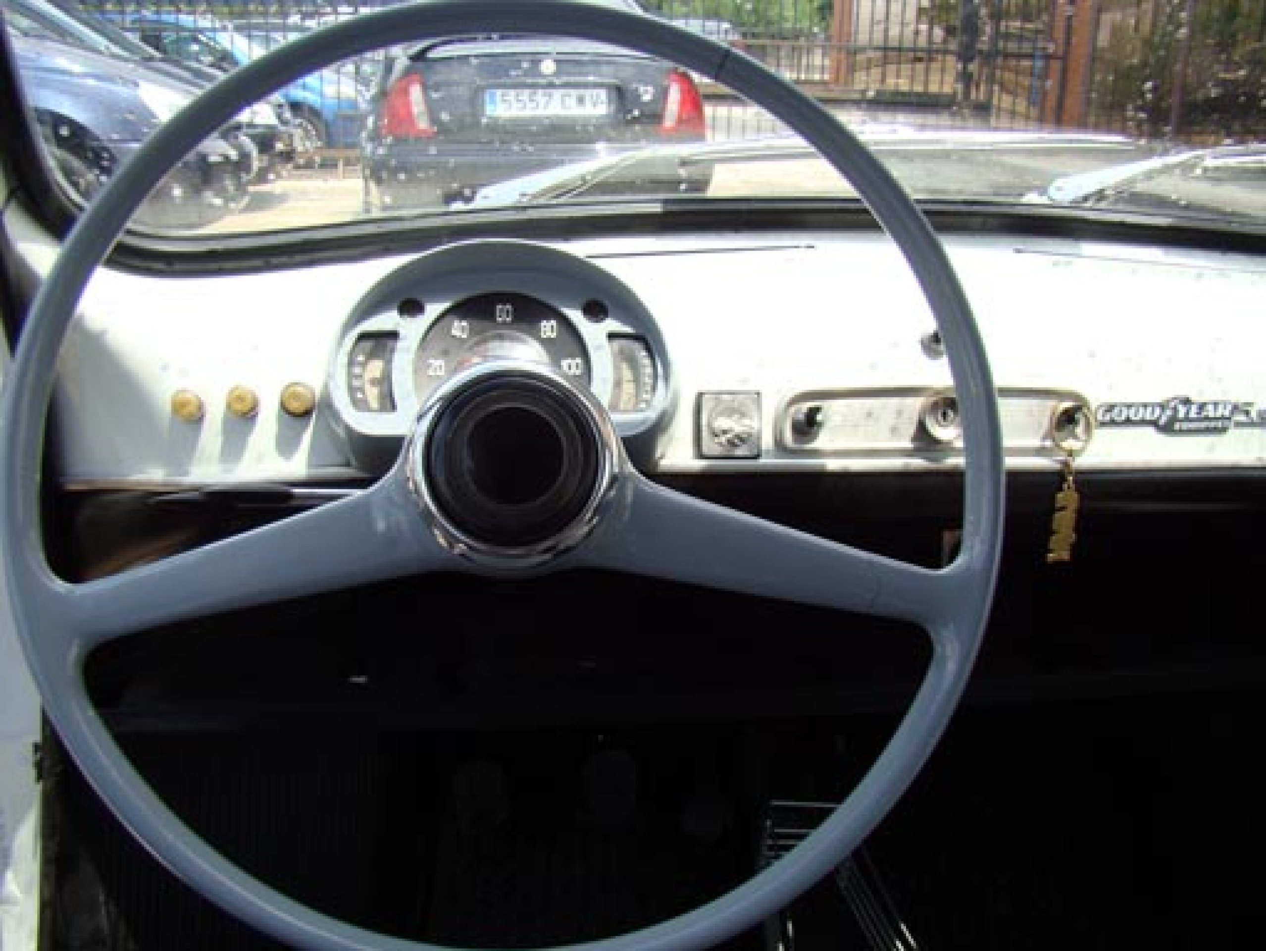 Foto Seat 600 21