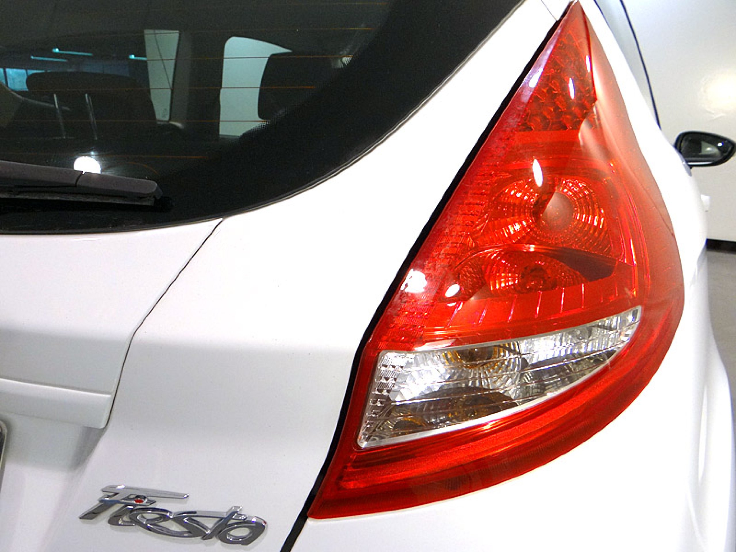 Foto Ford Fiesta 16