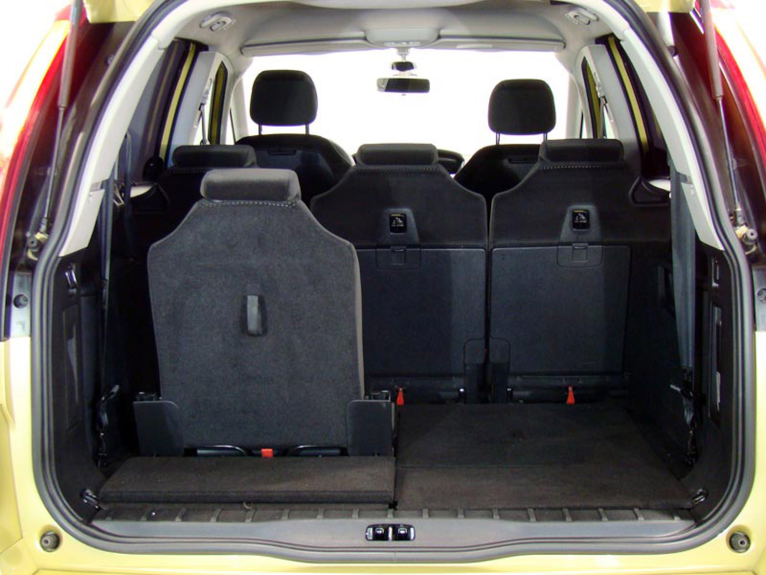 Foto Citroen Grand C4 Picasso 11
