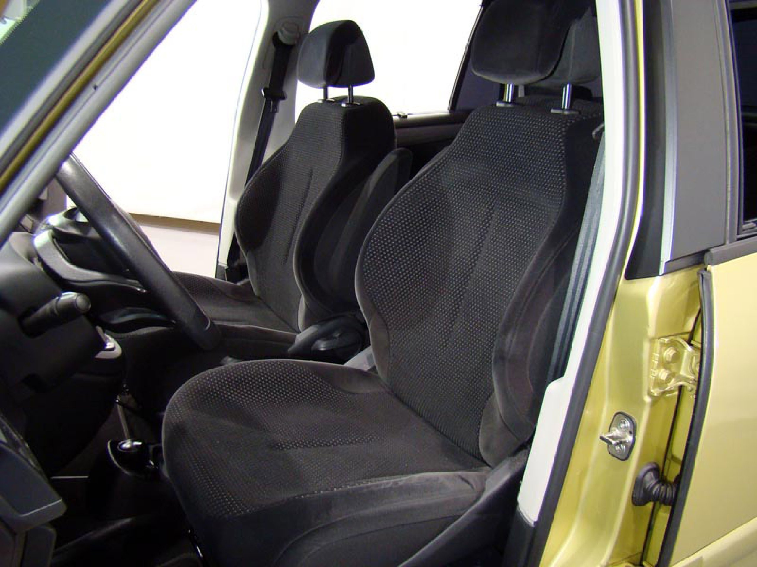Foto Citroen Grand C4 Picasso 24