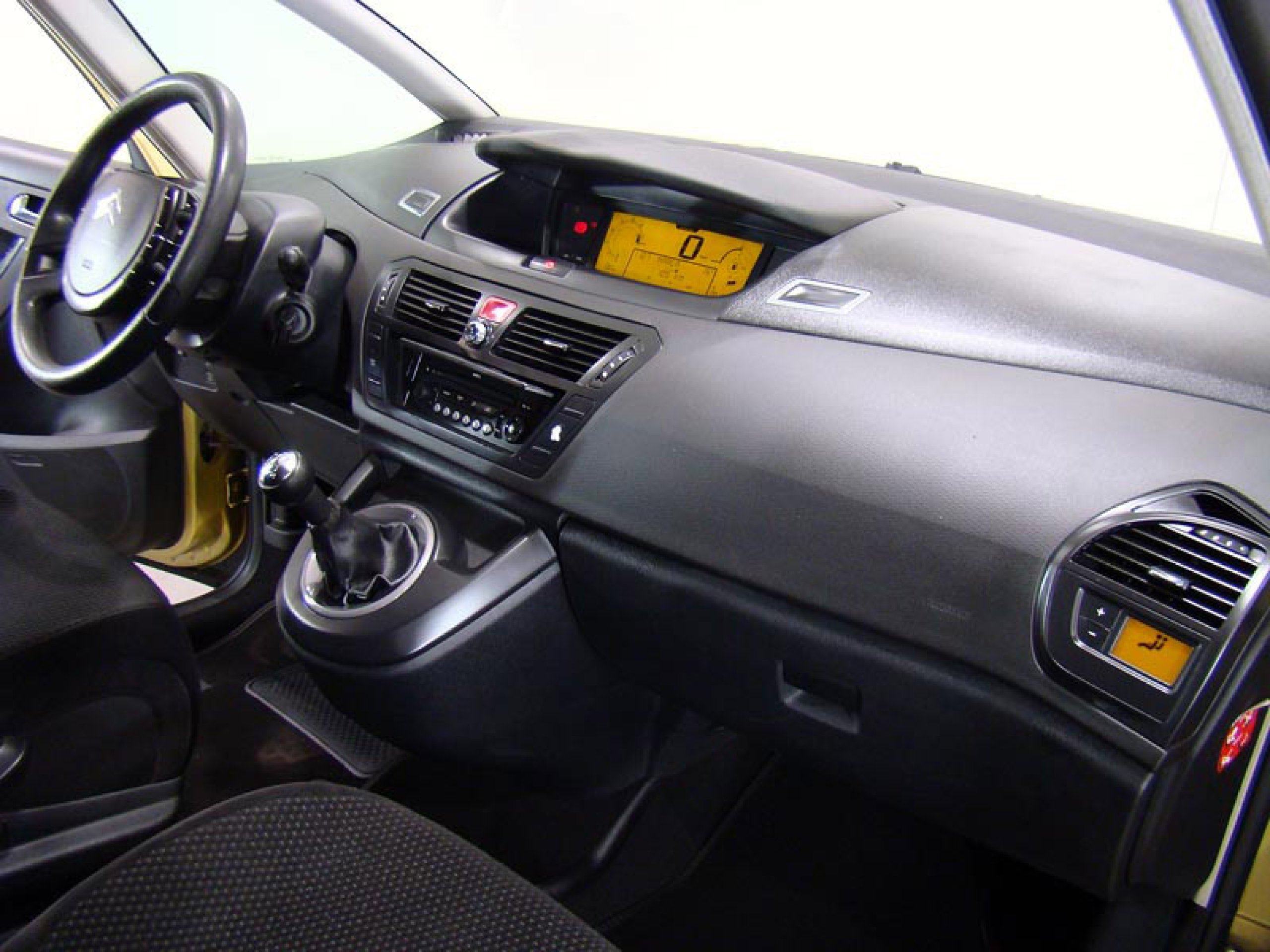 Foto Citroen Grand C4 Picasso 30
