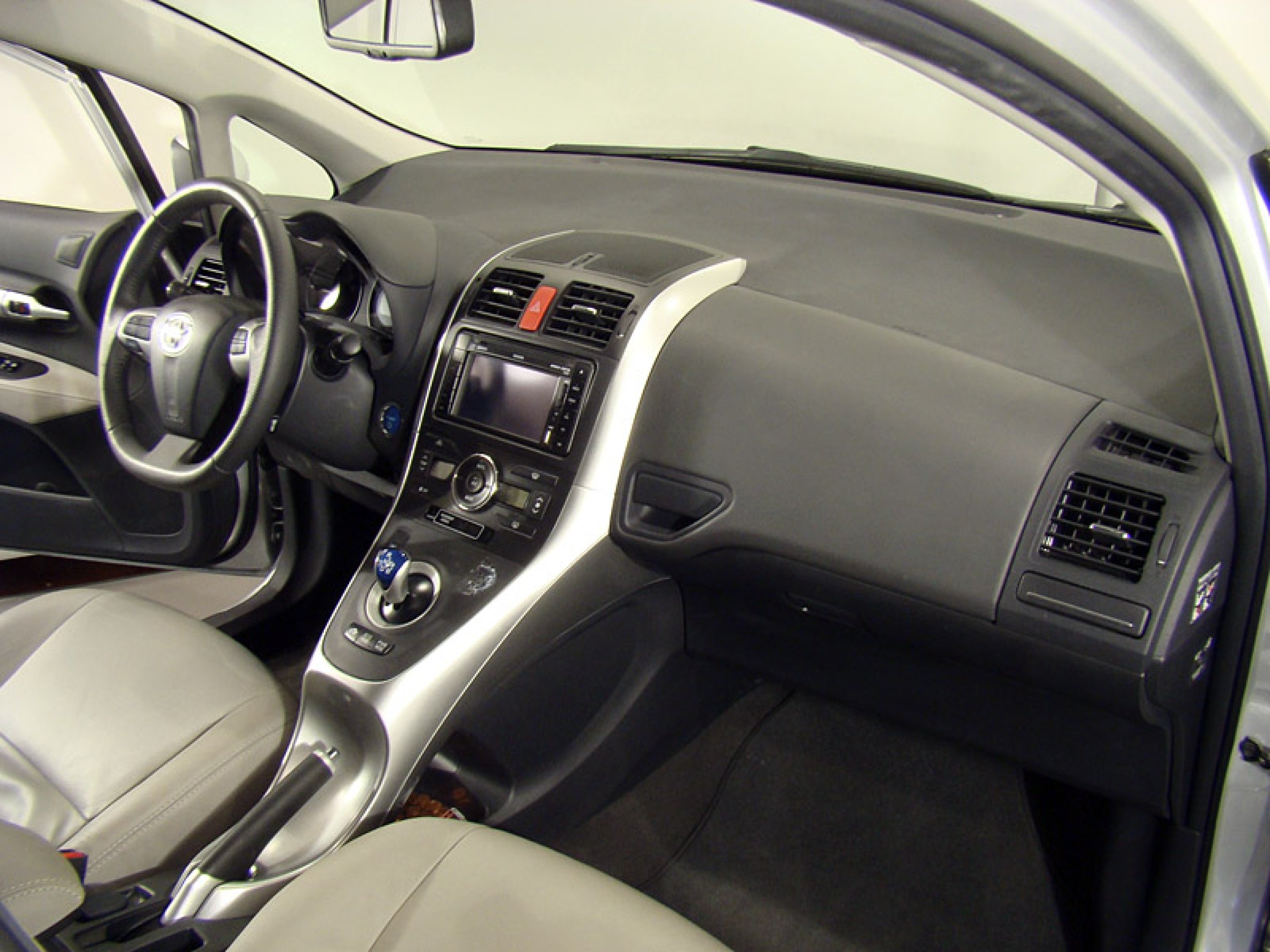 Foto Toyota Auris 14